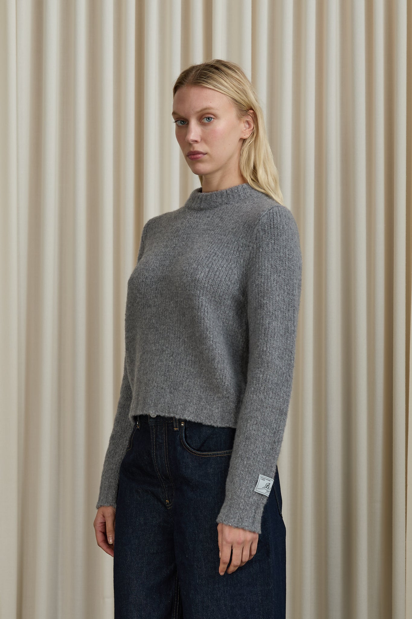 David Crew Neck Sweater in Grey