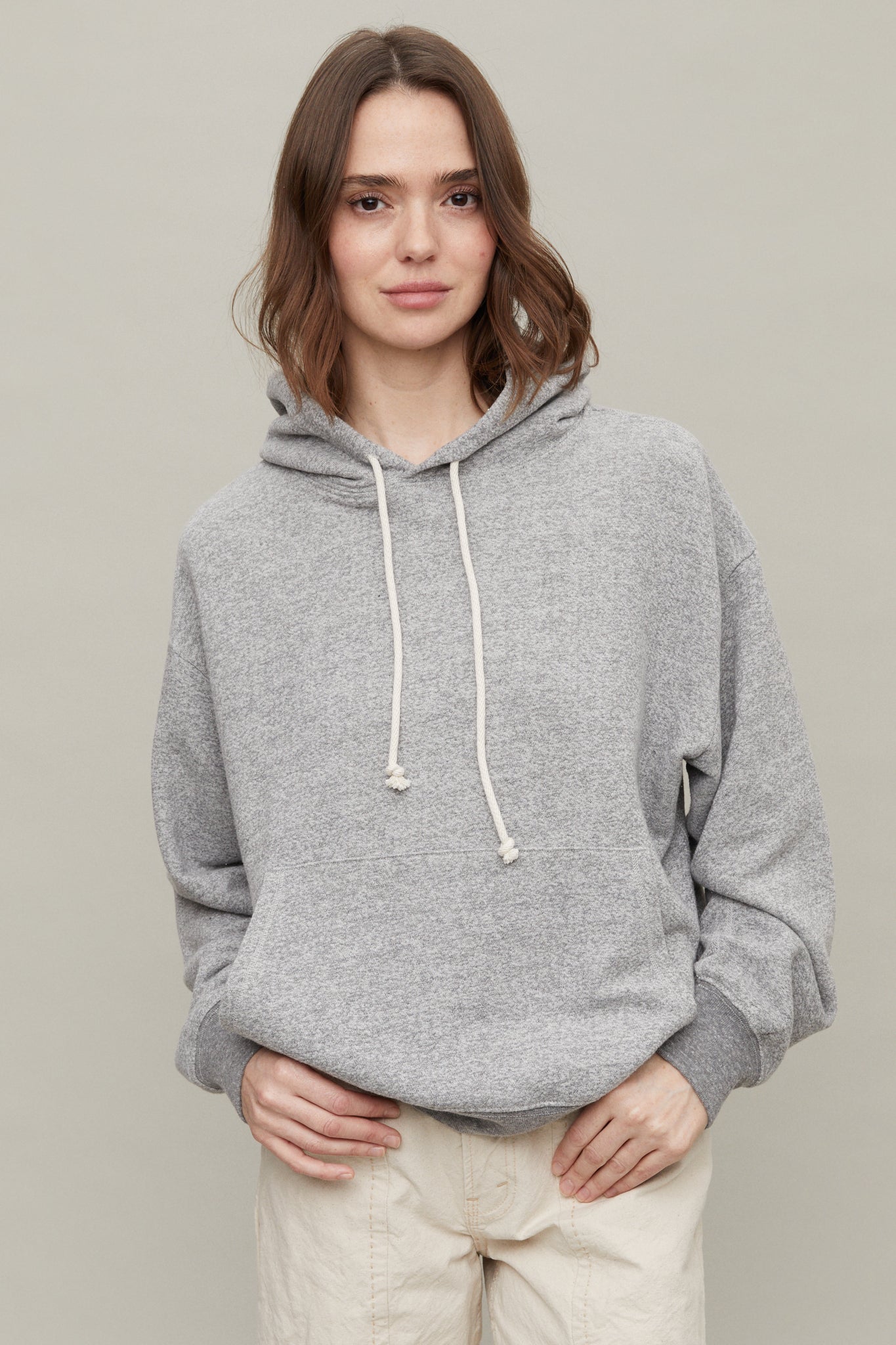 Hoodie Sweatshirt in Heather Grey
