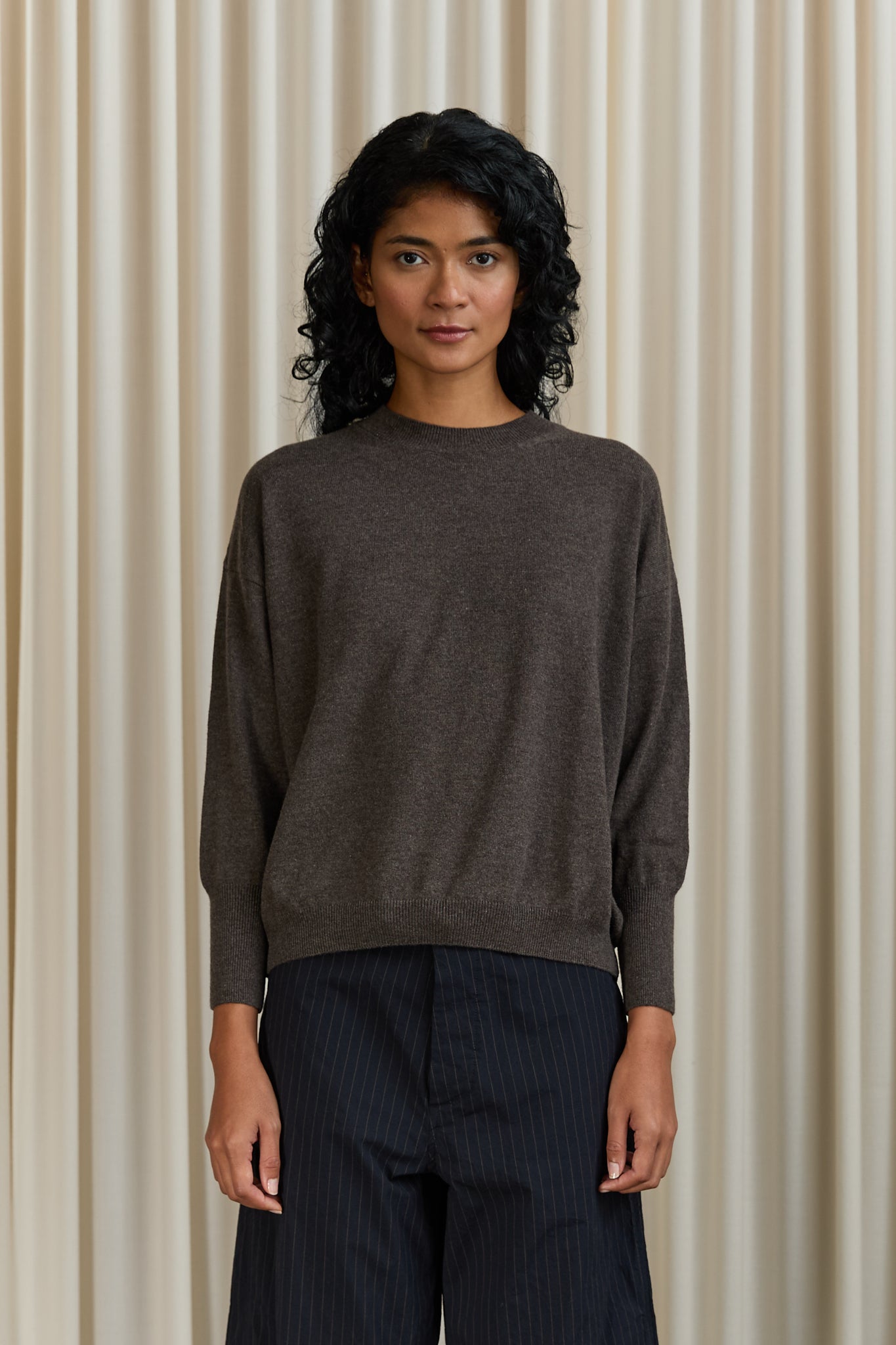 Light Cashmere Pulli Sweater in Brown