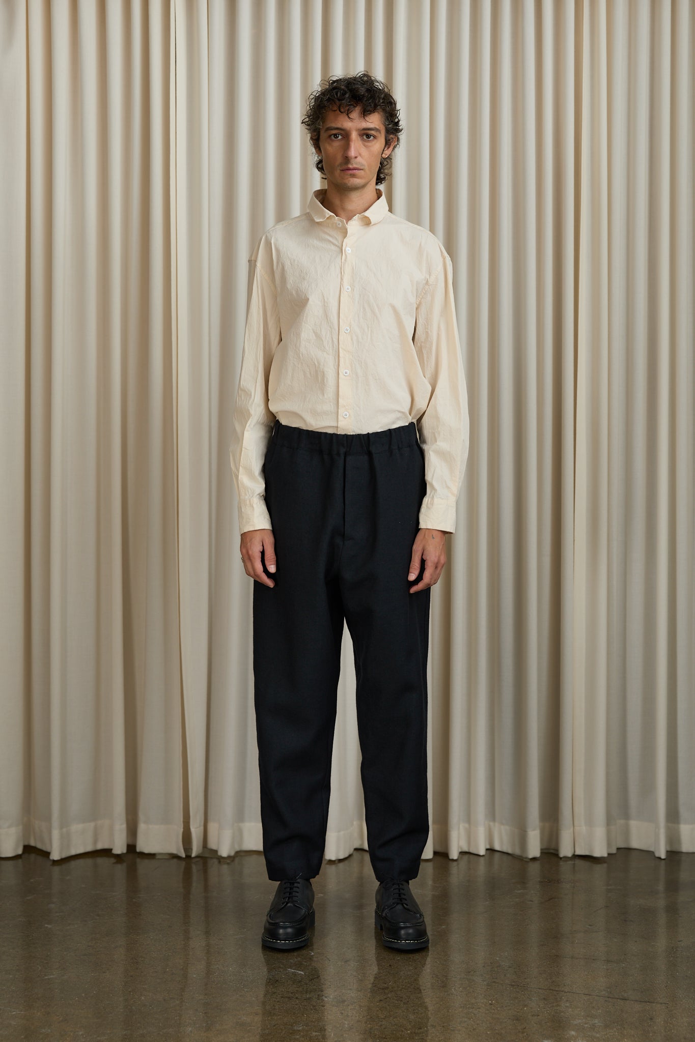 Niko Pants in Navy