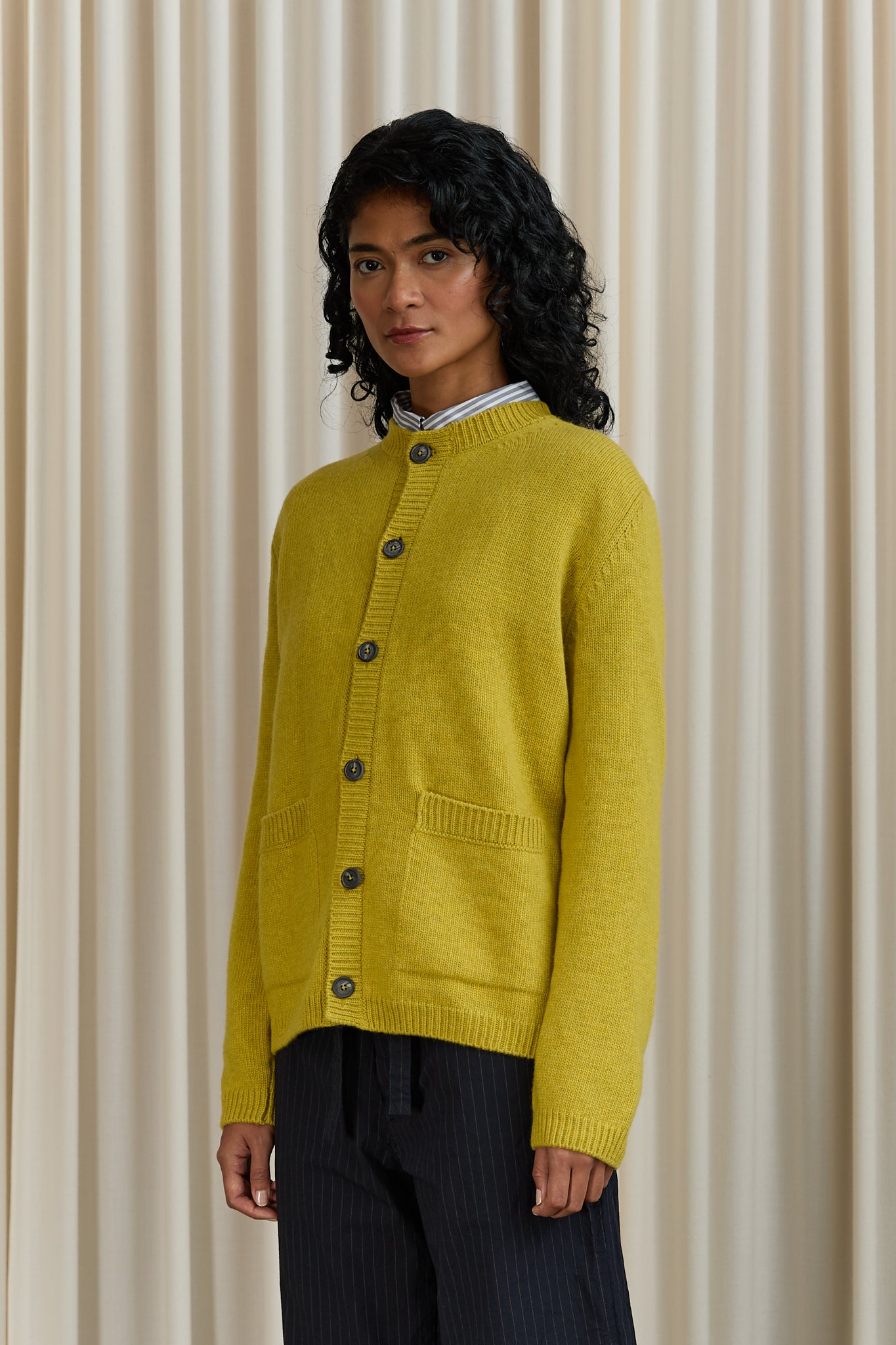 Wool Cashmere Cardigan in Yellow