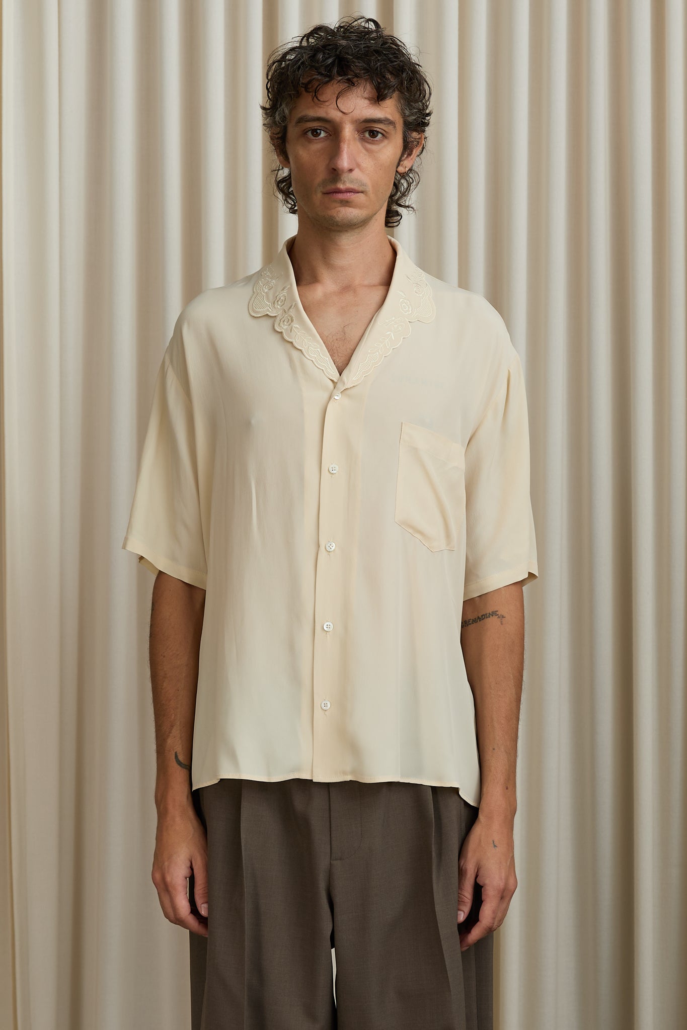 Dickinson Short Sleeve Blouse in Beige