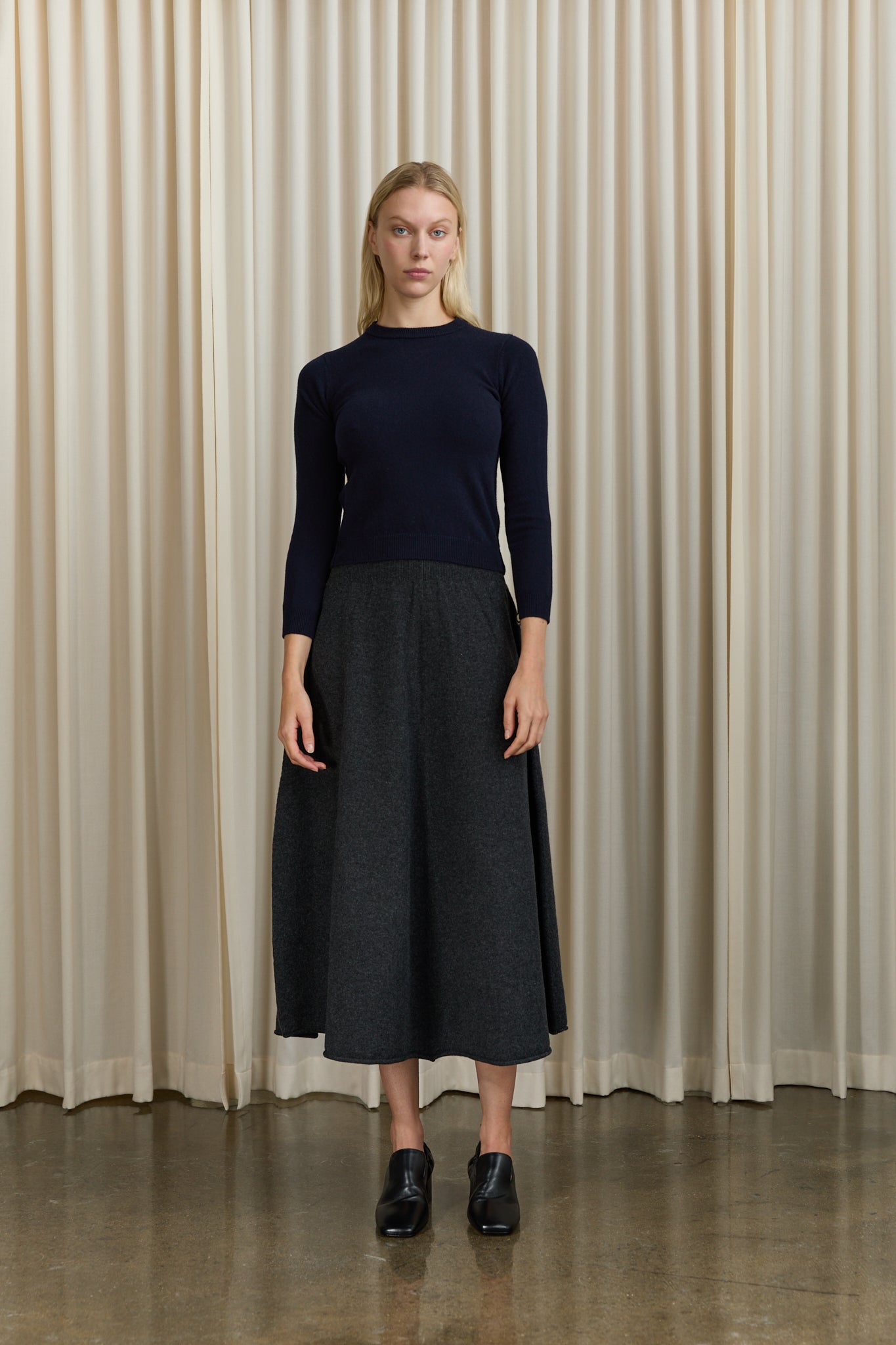 N°388 Ease Skirt in Grey