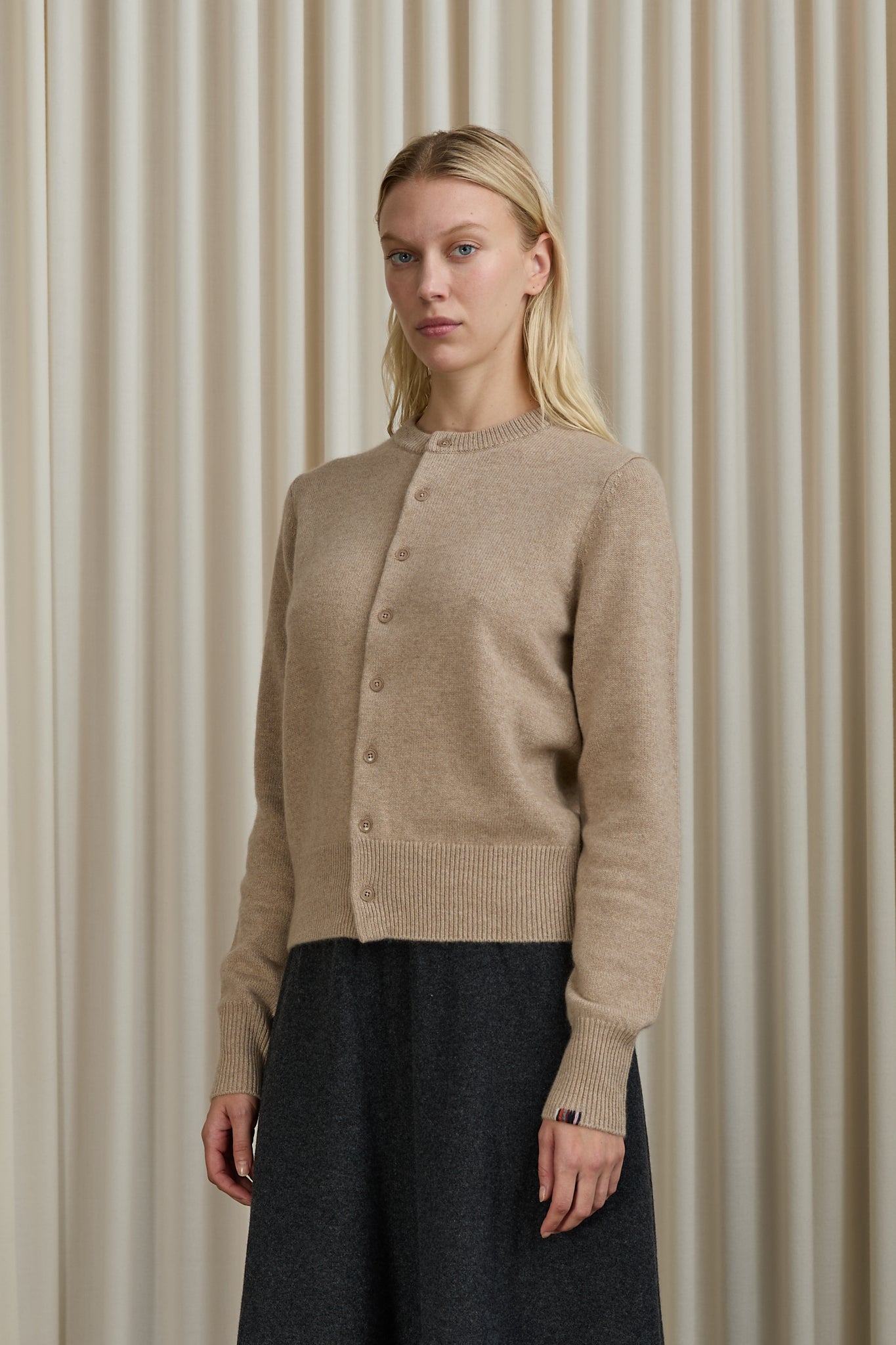 N°435 Little Lamb Cardigan in Beige