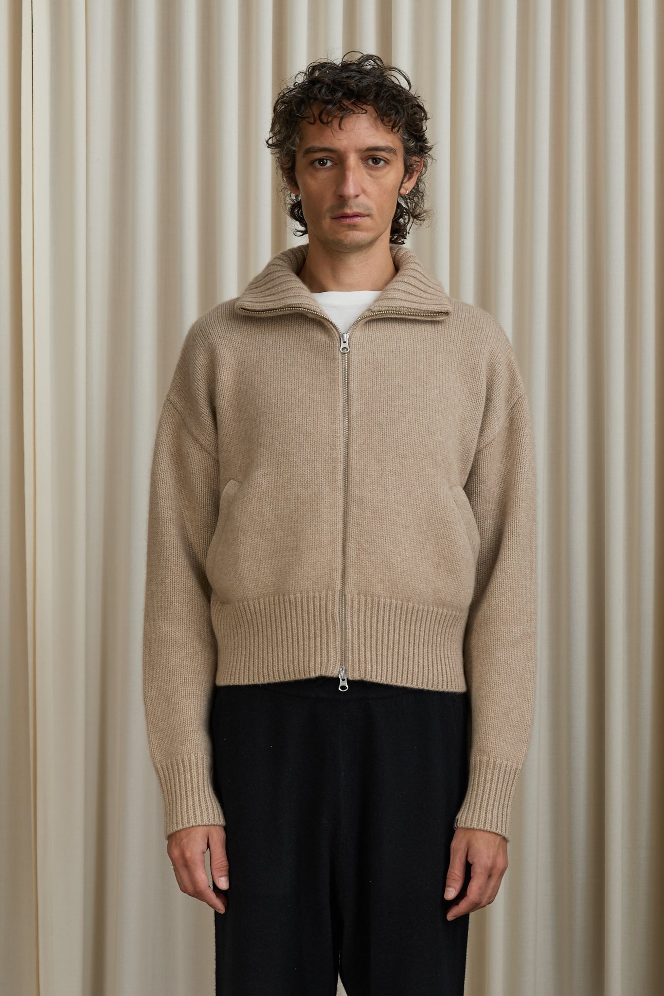 N°438 Xtra Fab Cardigan in Beige
