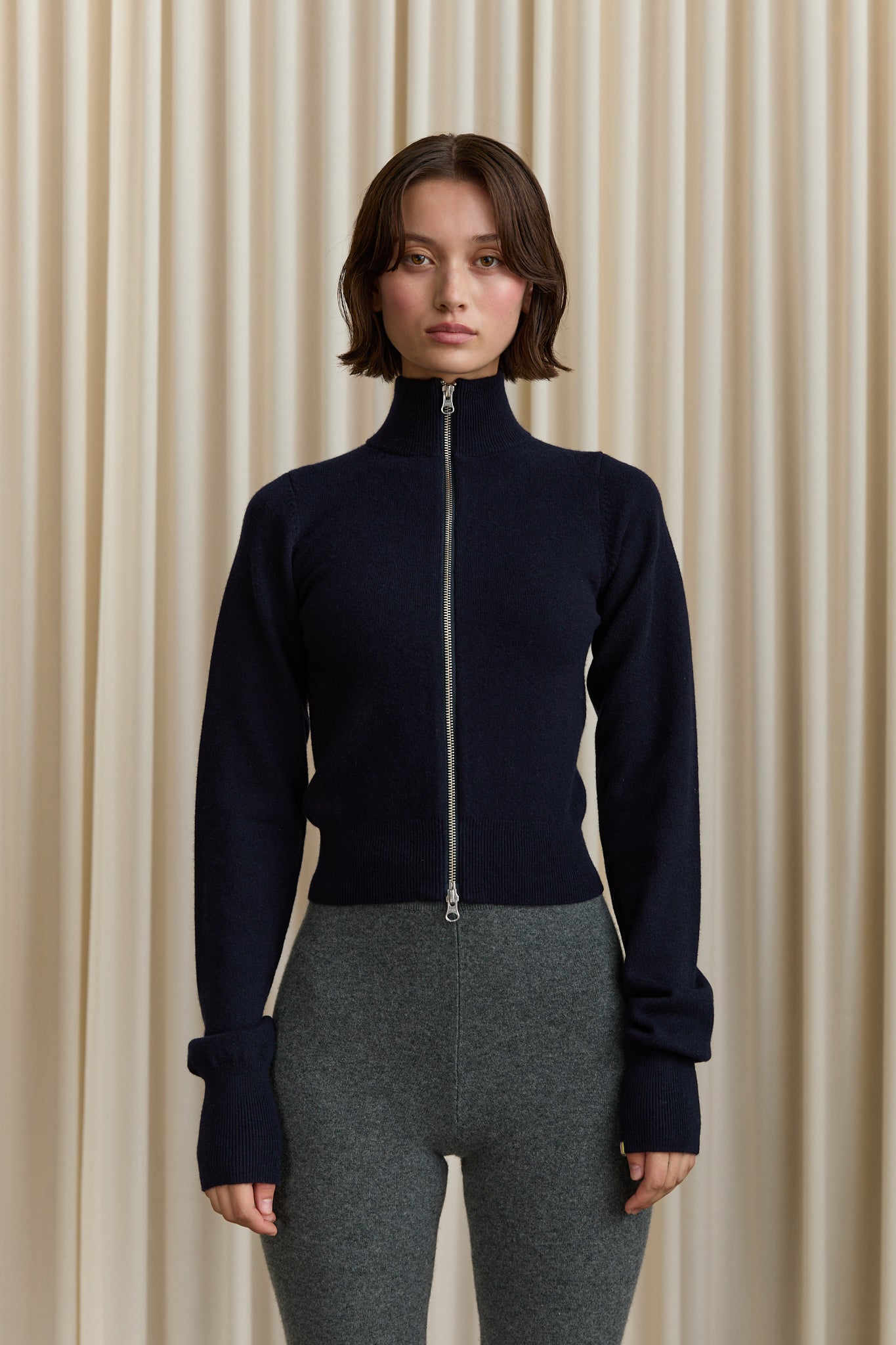 N°302 Lemon Cardigan in Navy