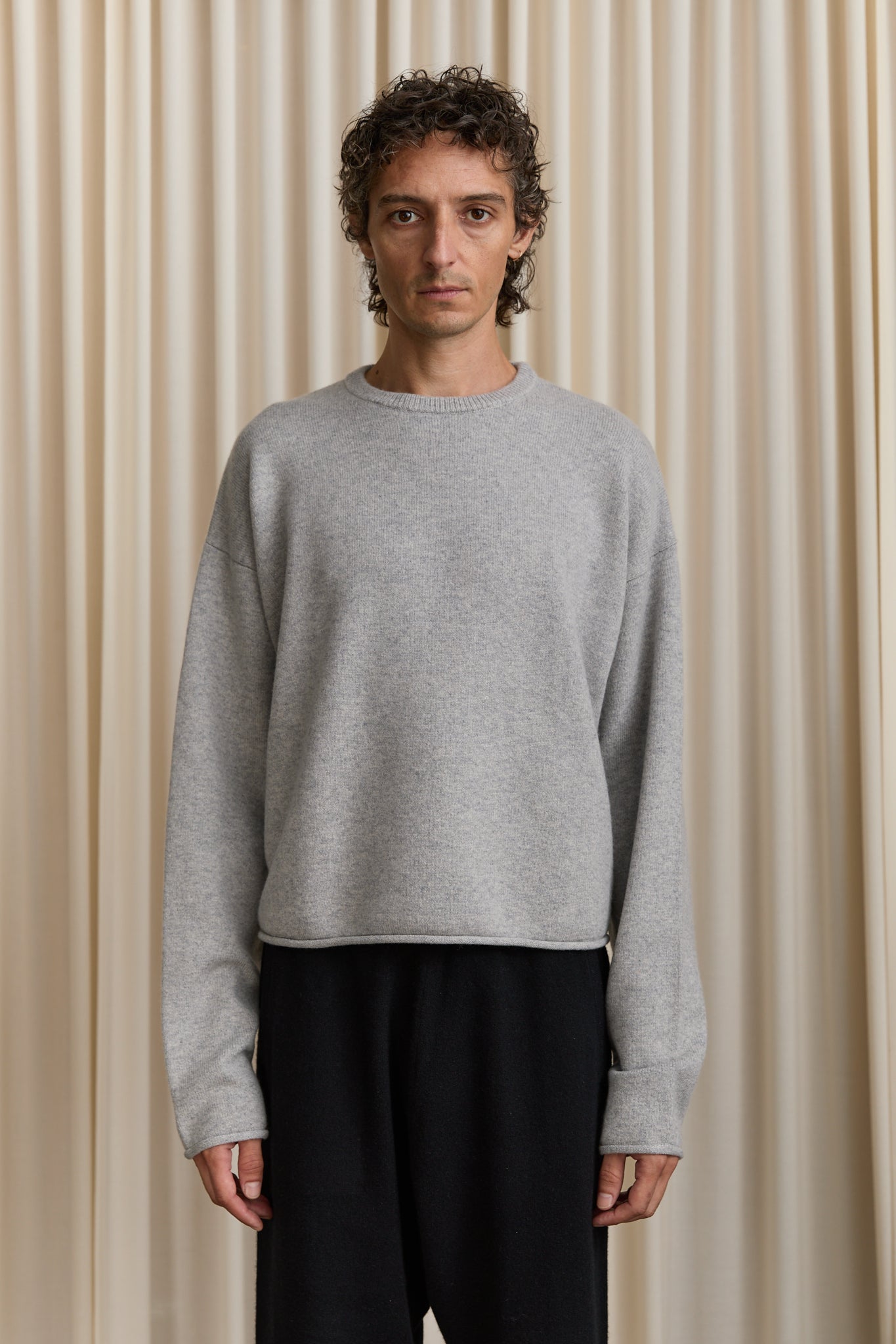 N°426 Comfy Sweater in Grey