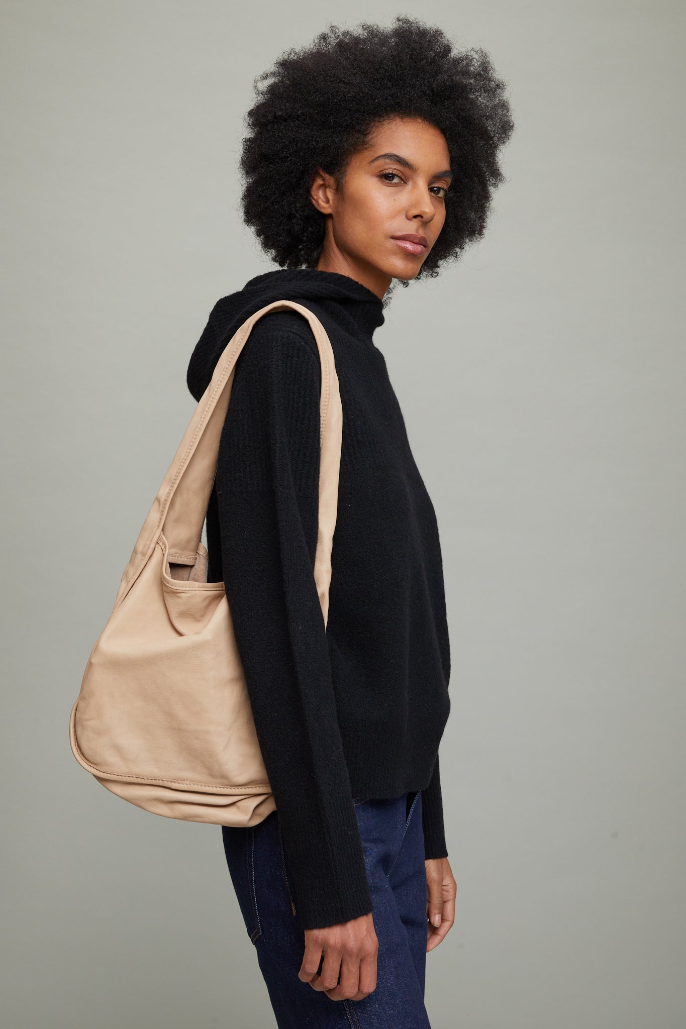 CA02 Hobo Bag in Tan