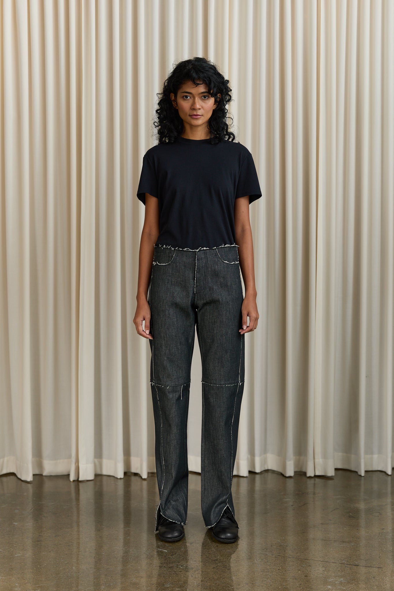 No. 155 Slit Trousers in Black