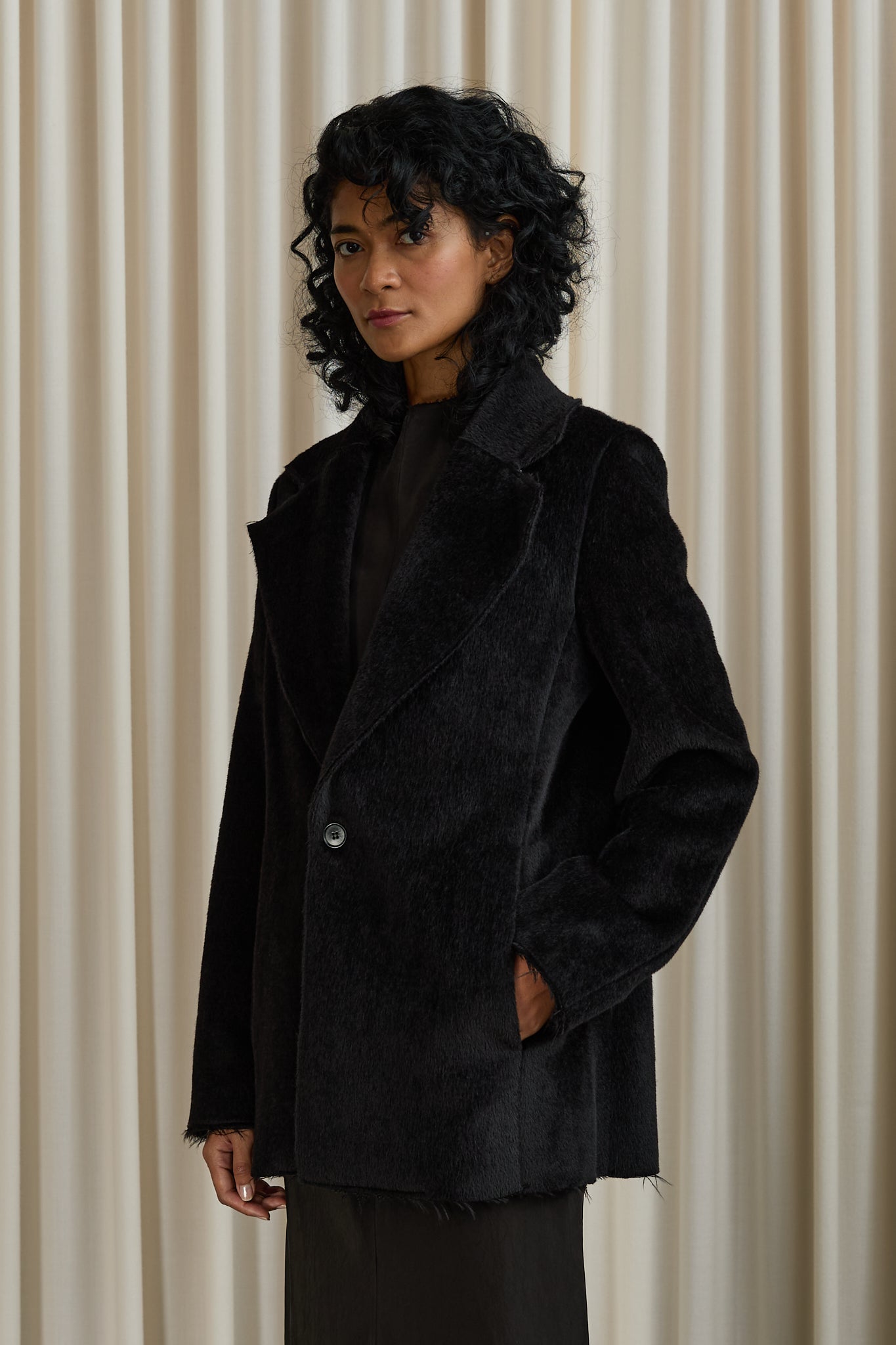 No. 173 Suri Alpaca Wool Two Button Jacket