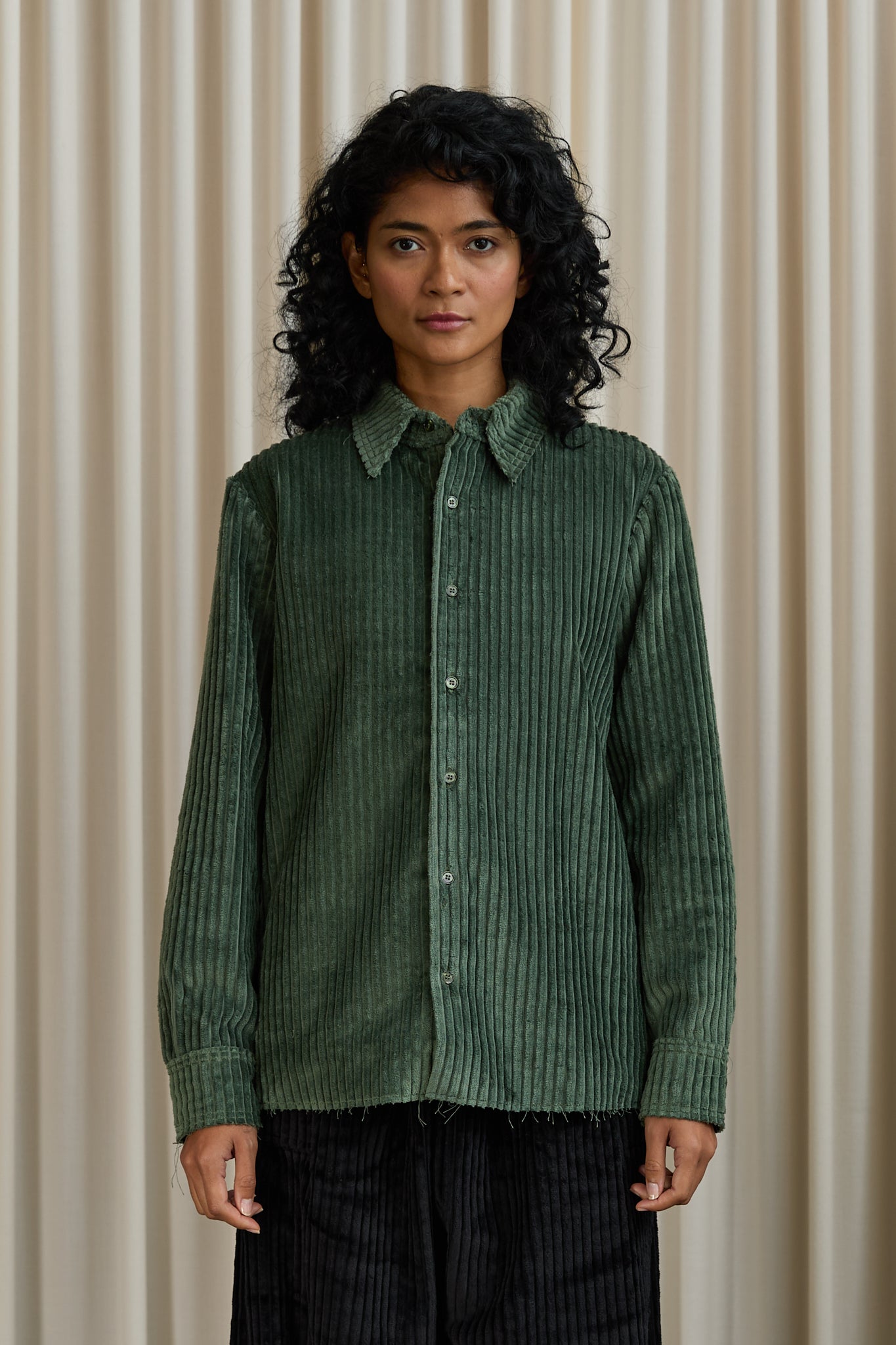 No. 197 Corduroy Shirt in Green