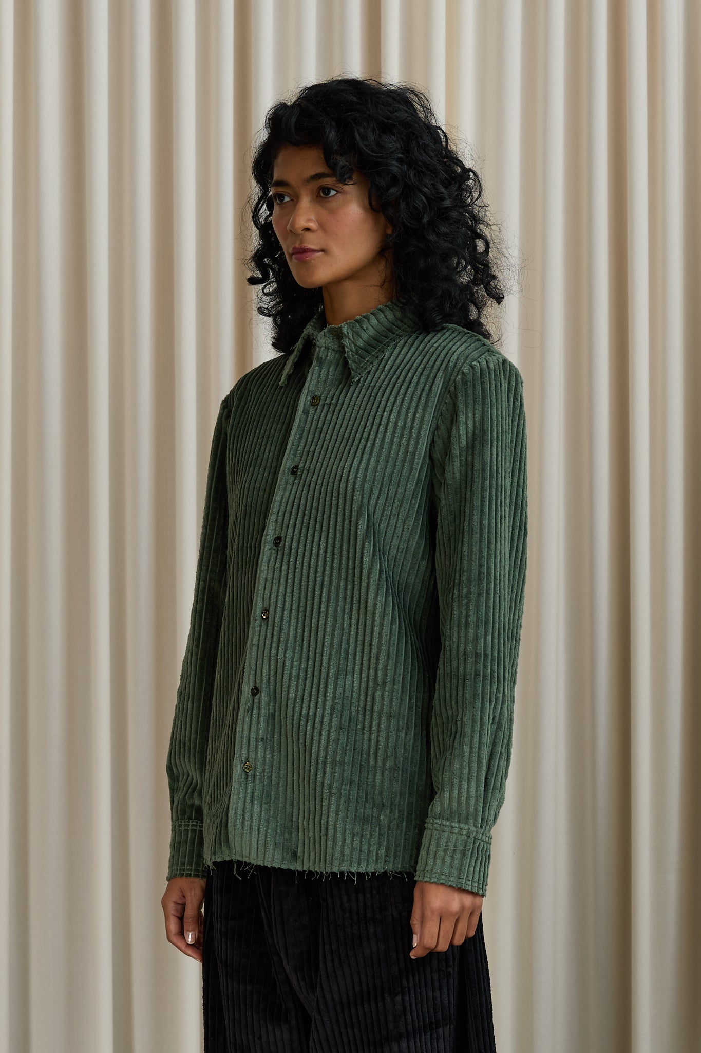No. 197 Corduroy Shirt in Green