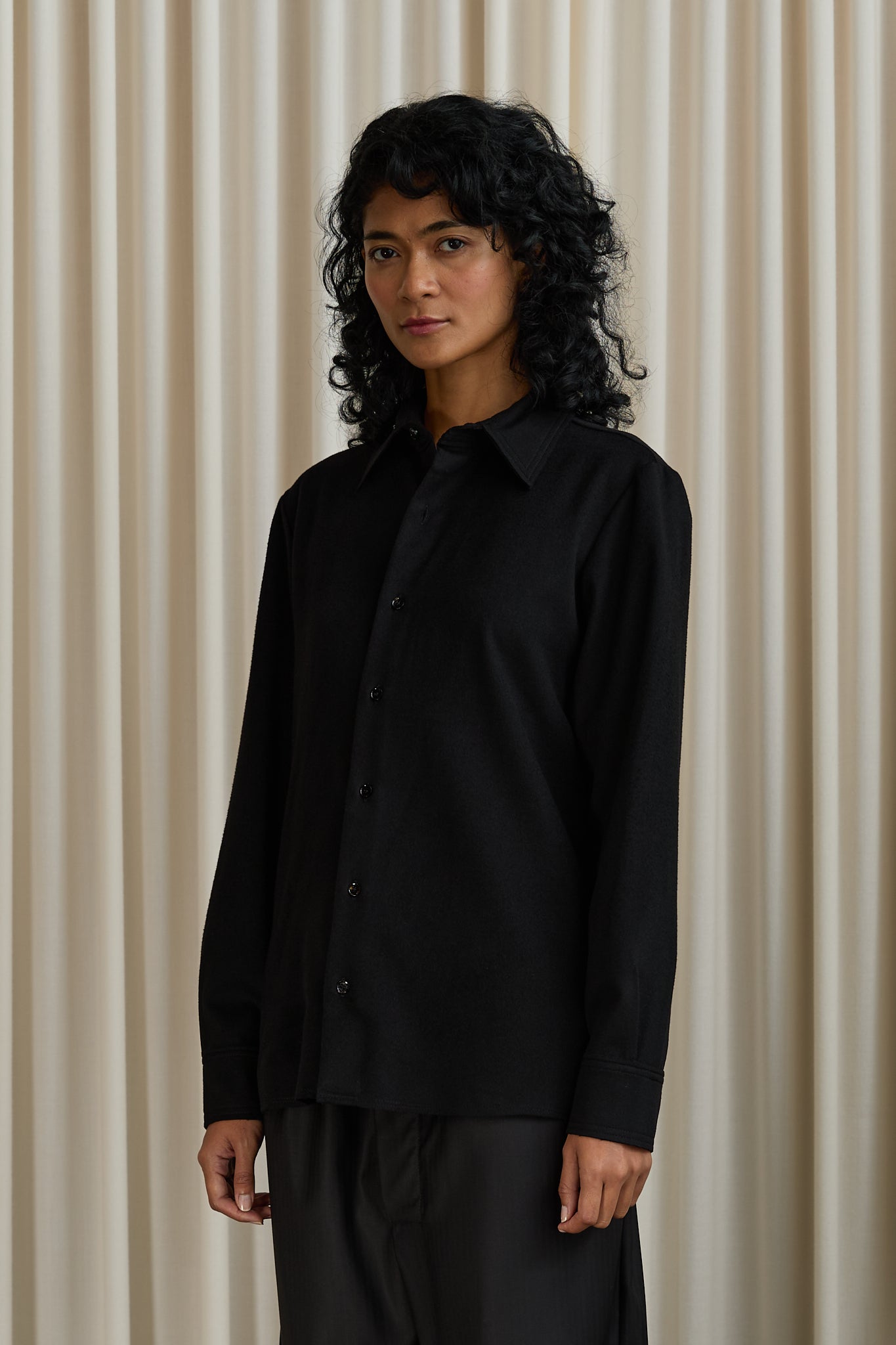No. 197 Heavy Wool Shirt in Black