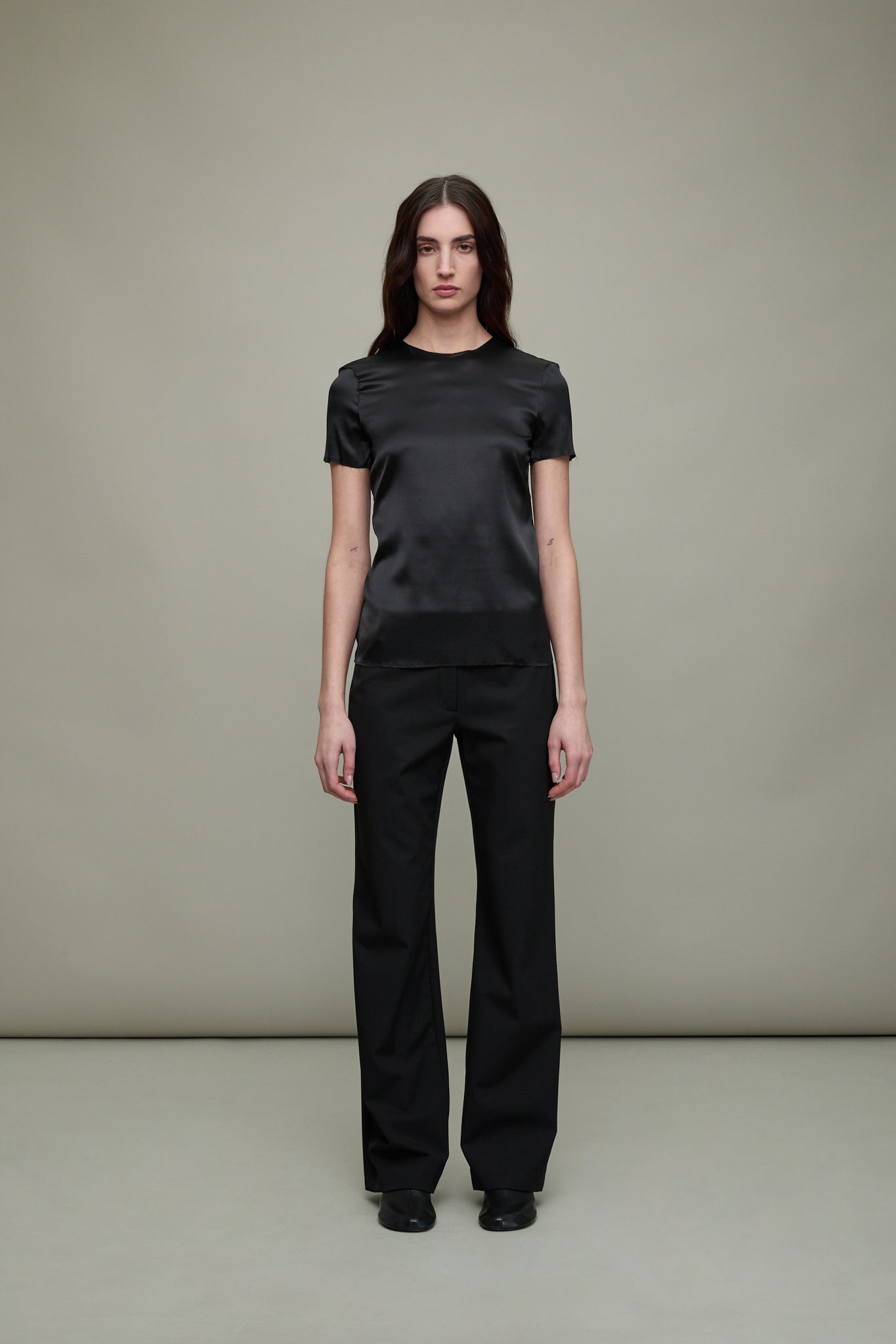 No. 308 Silk T-Shirt in Black