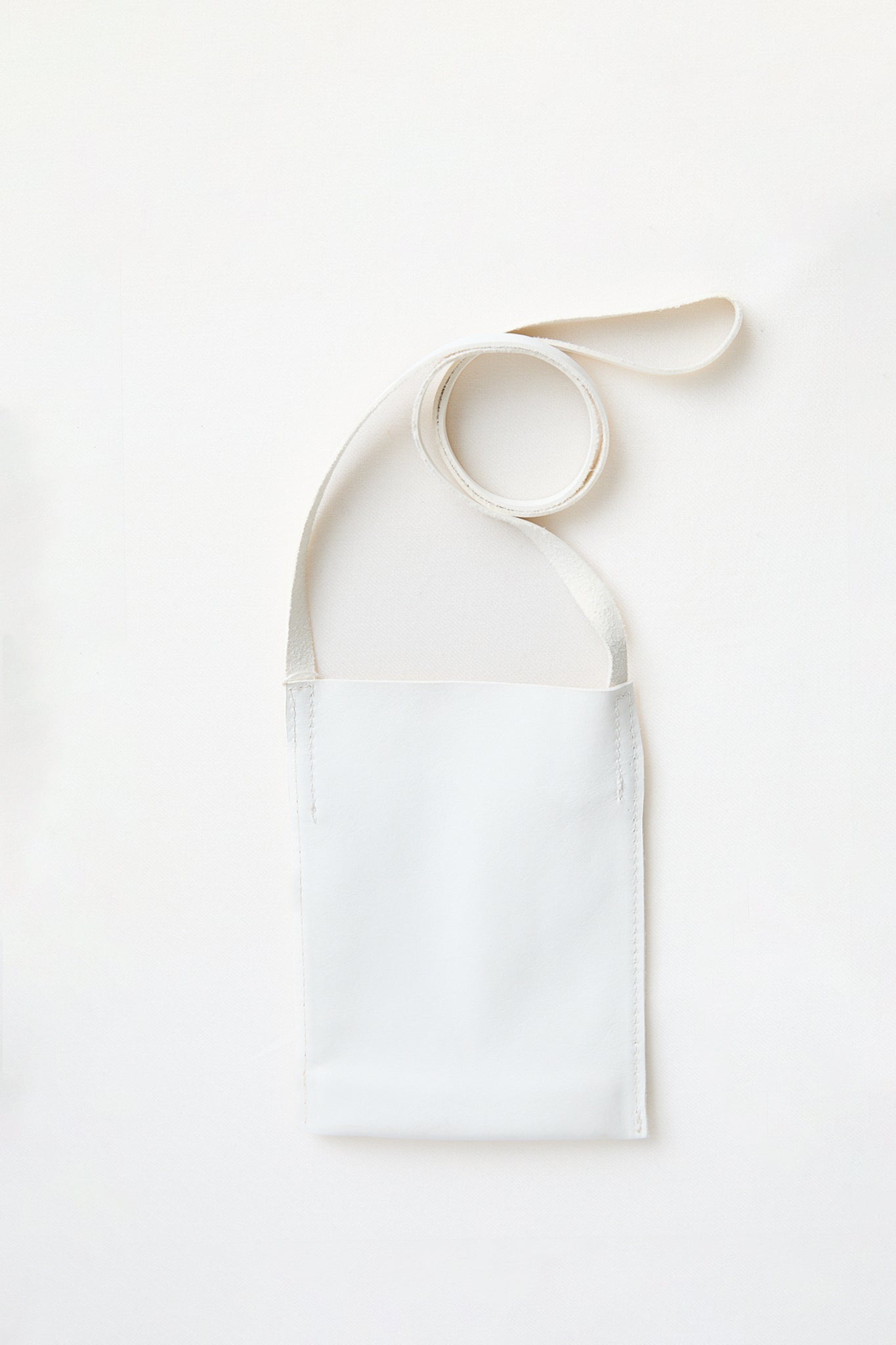 PKT1 Passport Bag in White