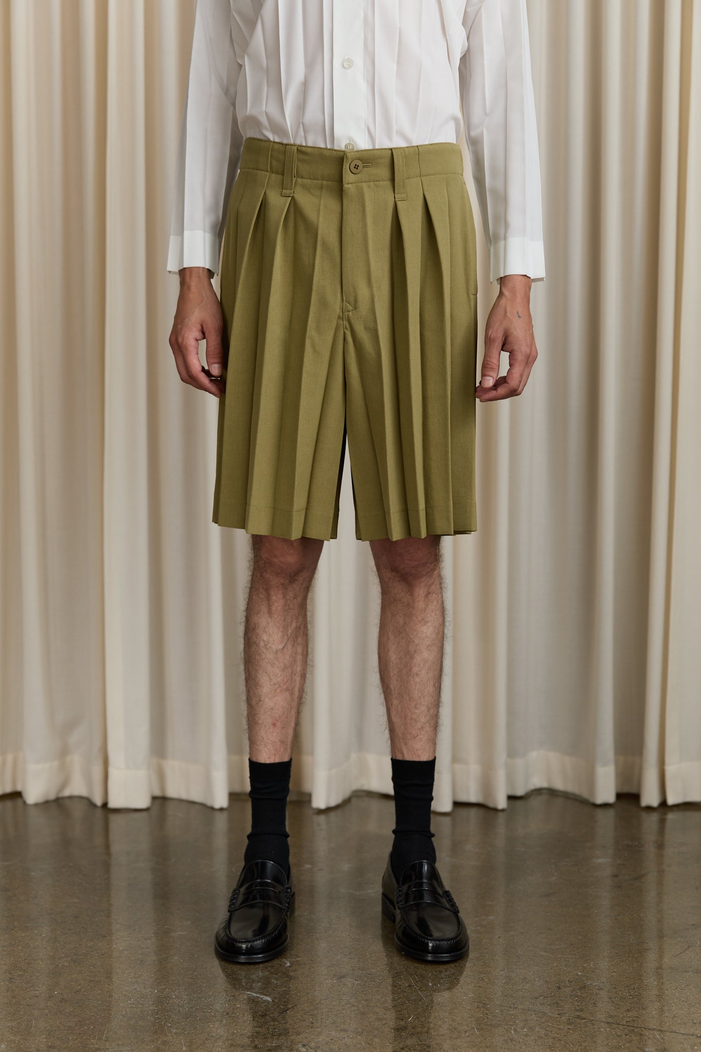 Edge Ensemble Shorts in Green