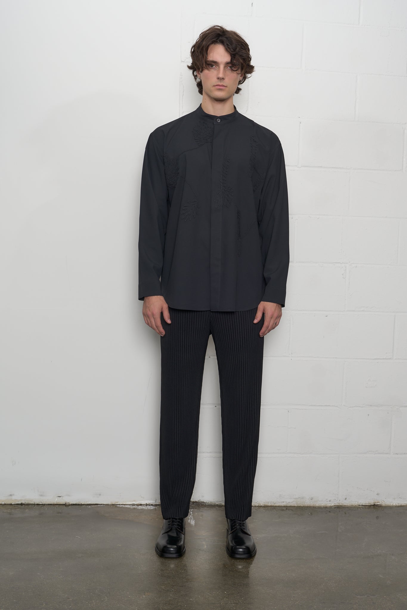 pressed black dress shirt goTIELESS Ultimate Dress Shirt (Black)