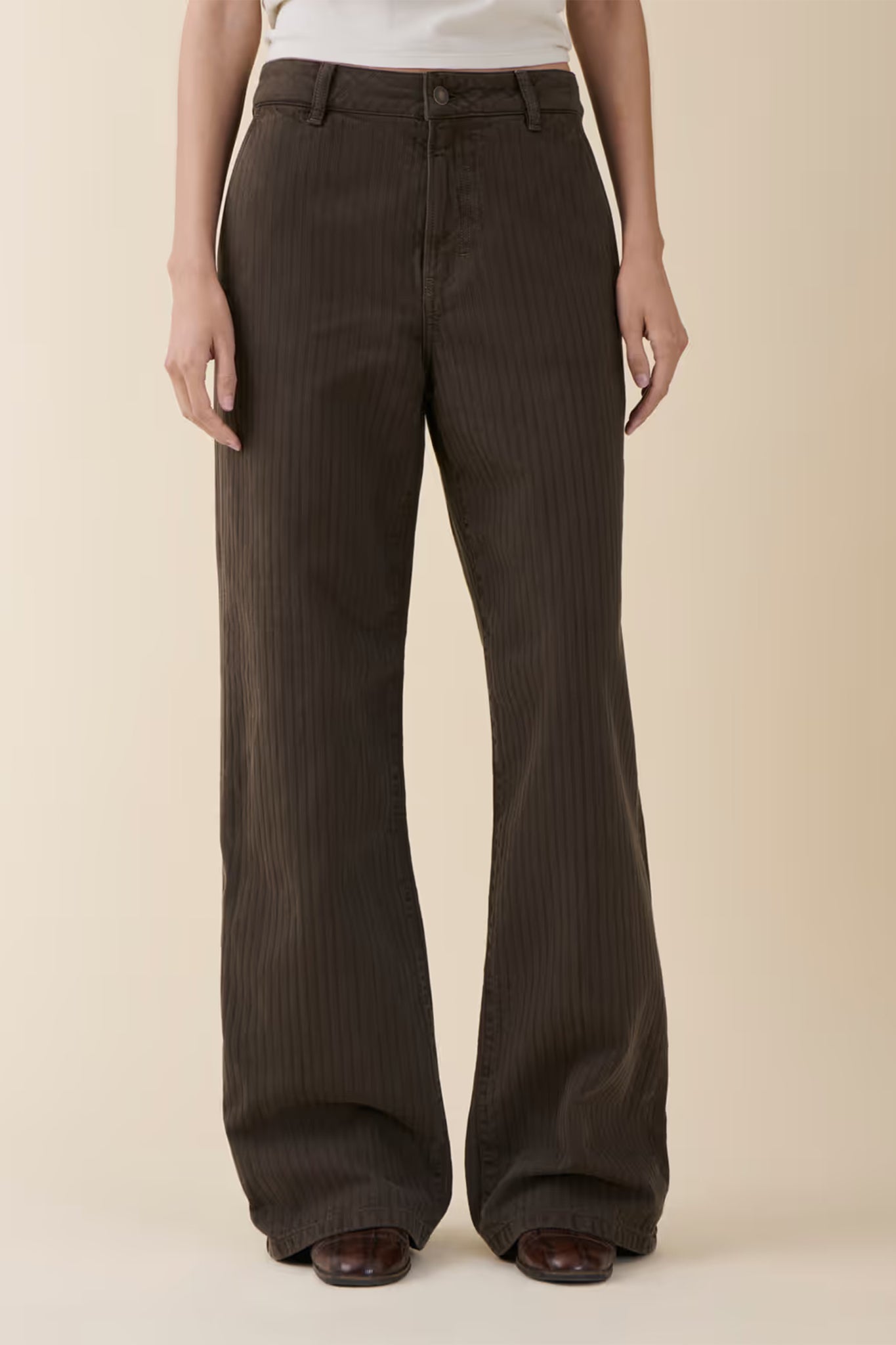 Belem Chino in Brown