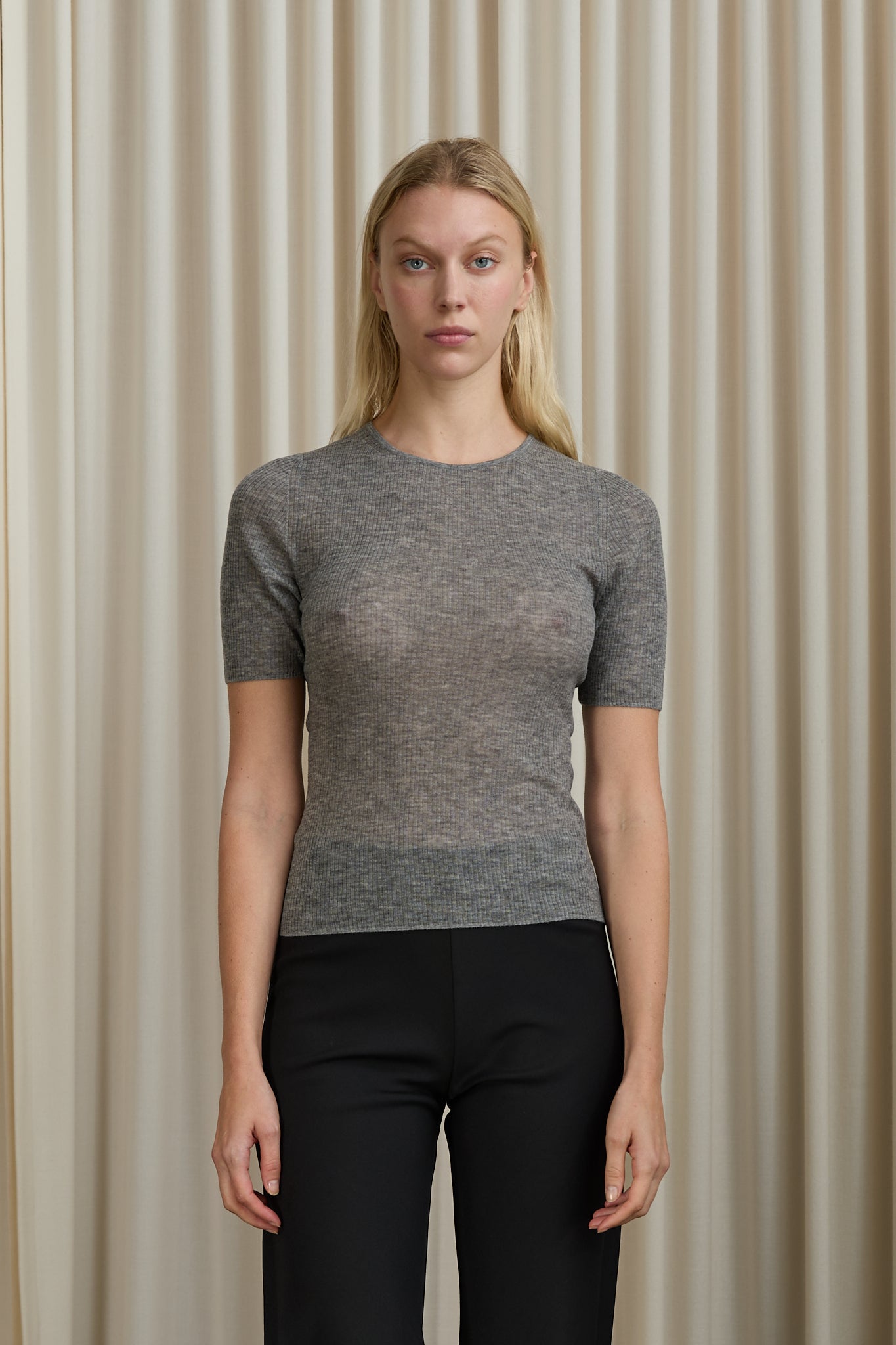 Eaton Tee in Grey