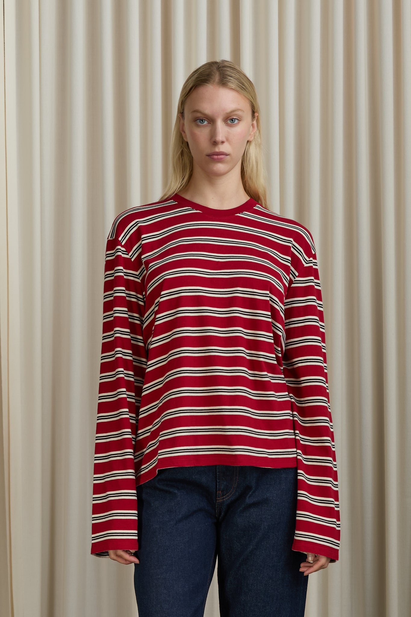 Wynn Long Sleeve T-Shirt in Red