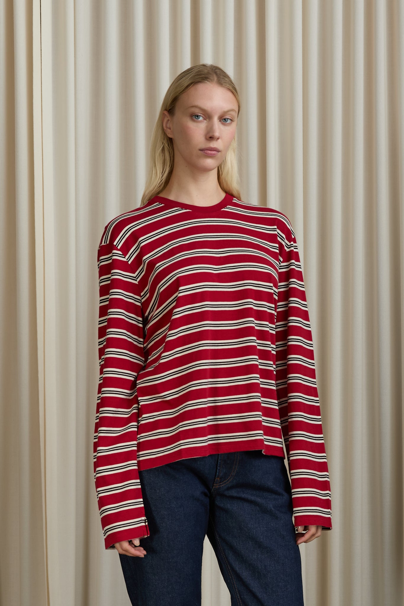 Wynn Long Sleeve T-Shirt in Red