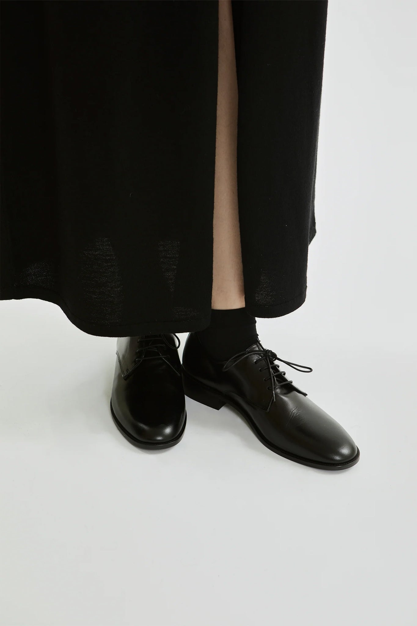 Ari Shoes in Black