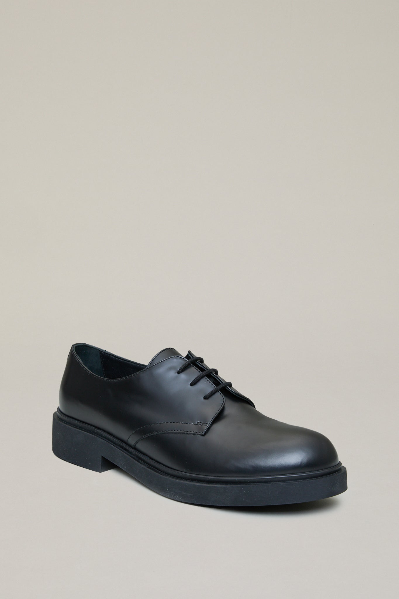 Model 99 Derby in Black