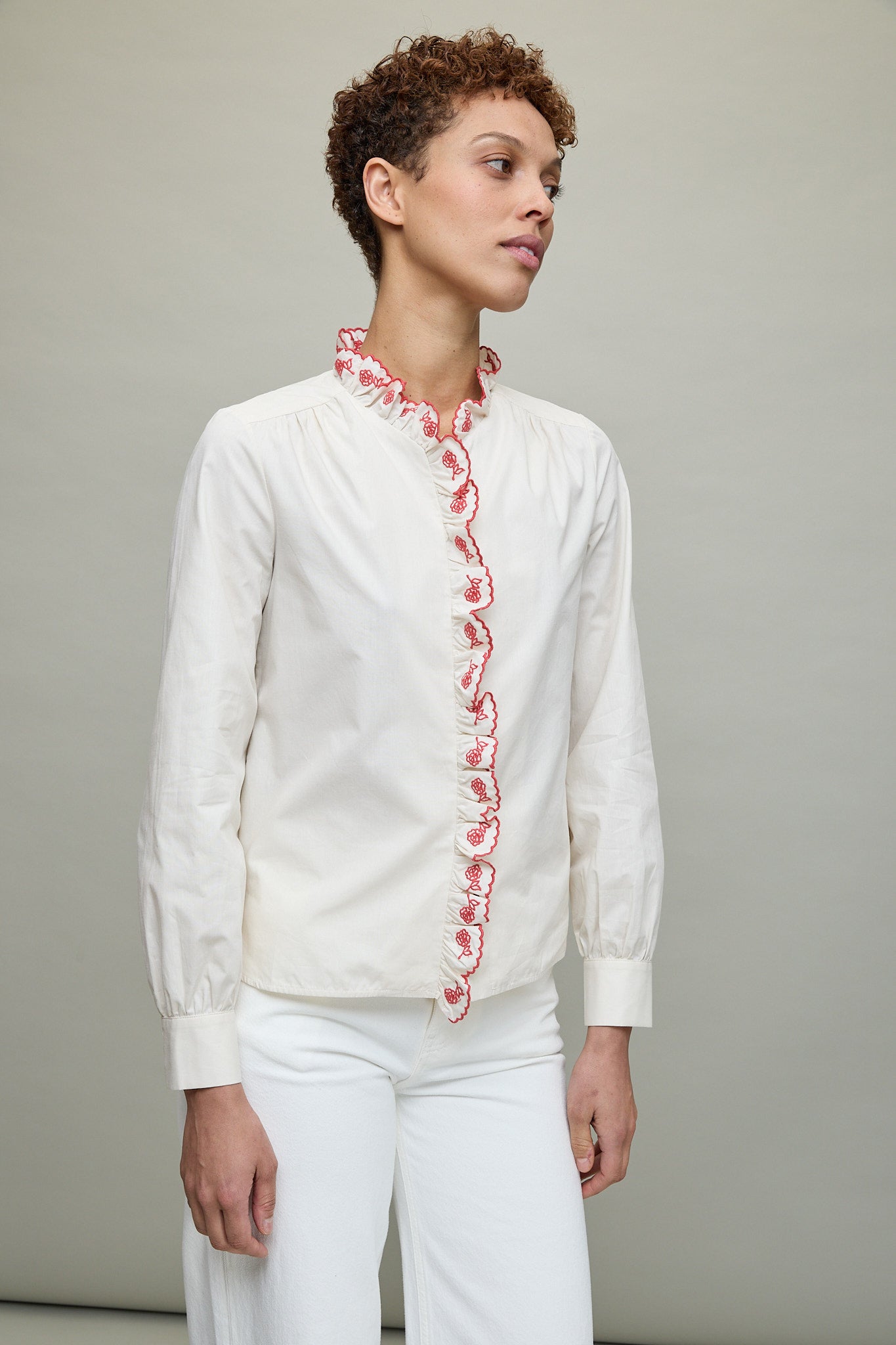 Barga Embroidered Shirt in Off-White