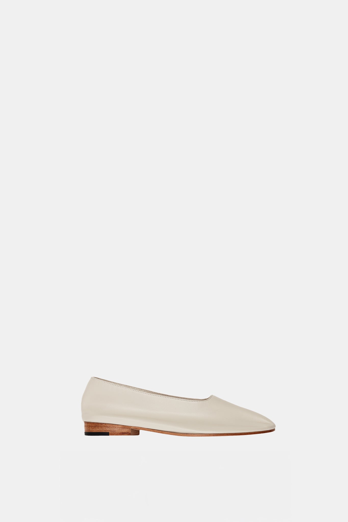 Glove Slip-On in Off-White