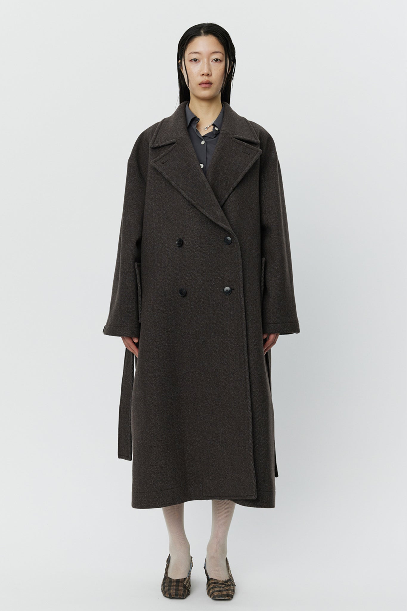Auditor Coat in Brown