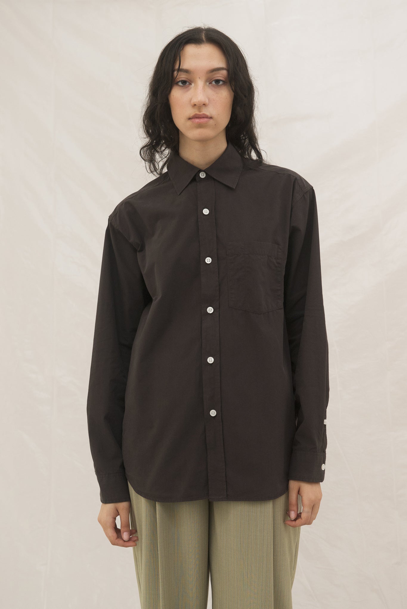 Convenient Organic Cotton Shirt in Dark Brown