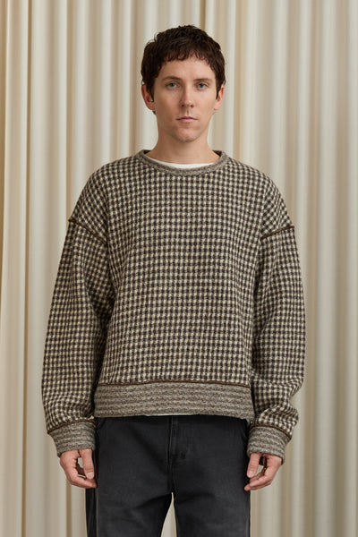 Mfpen_Fuzzy_Pullover_Brown_613