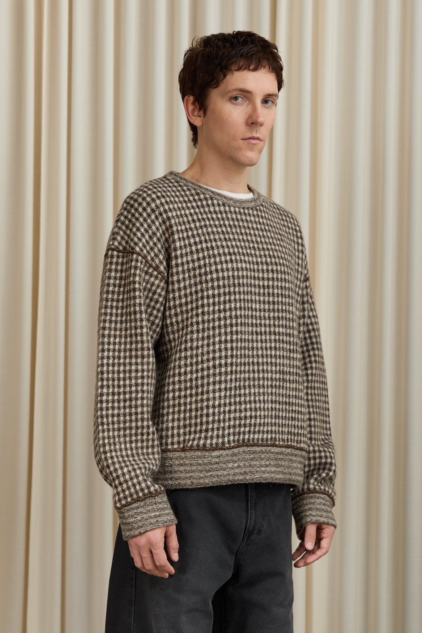 Fuzzy Pullover in Brown