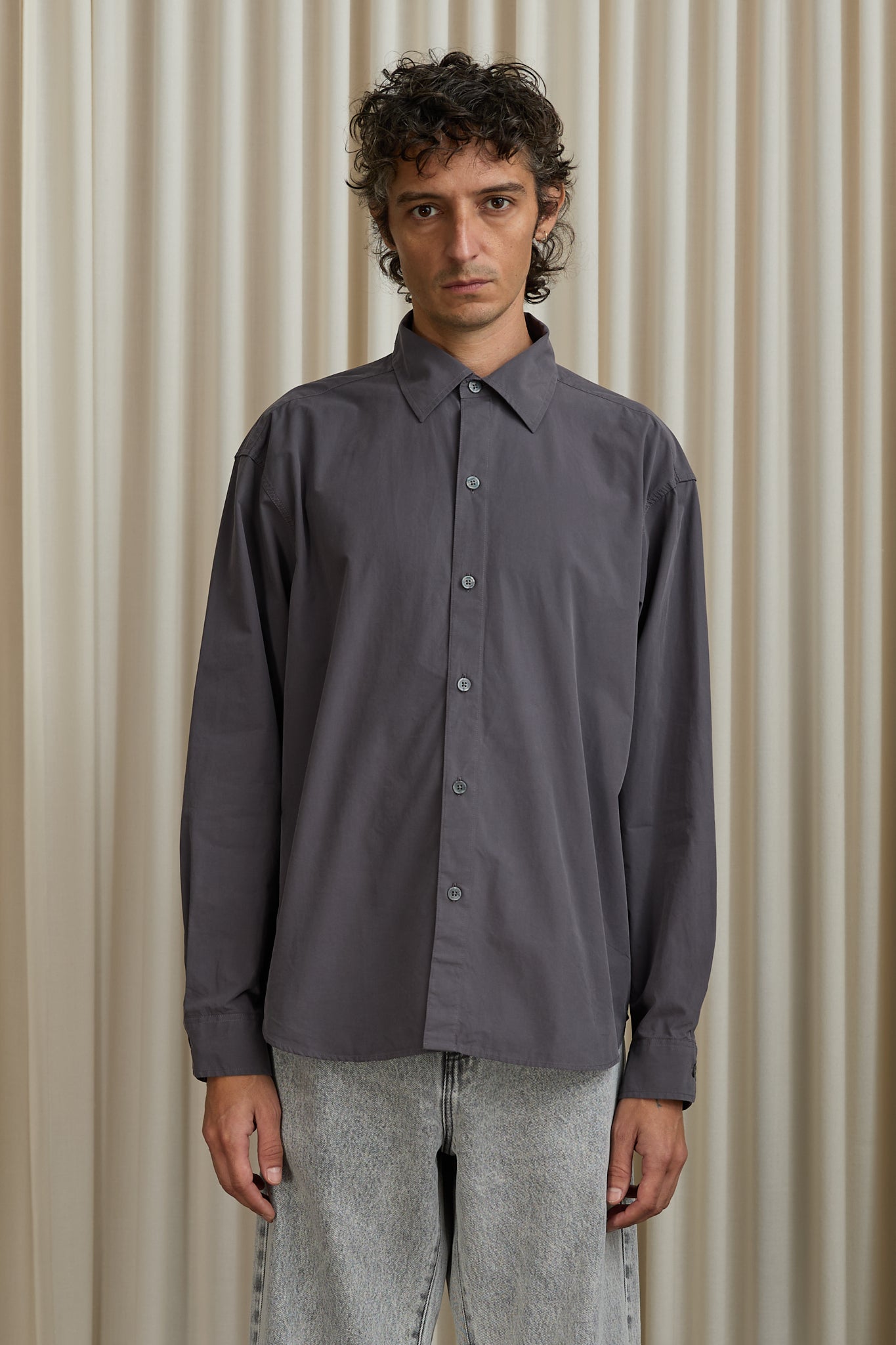 Generous Shirt in Grey