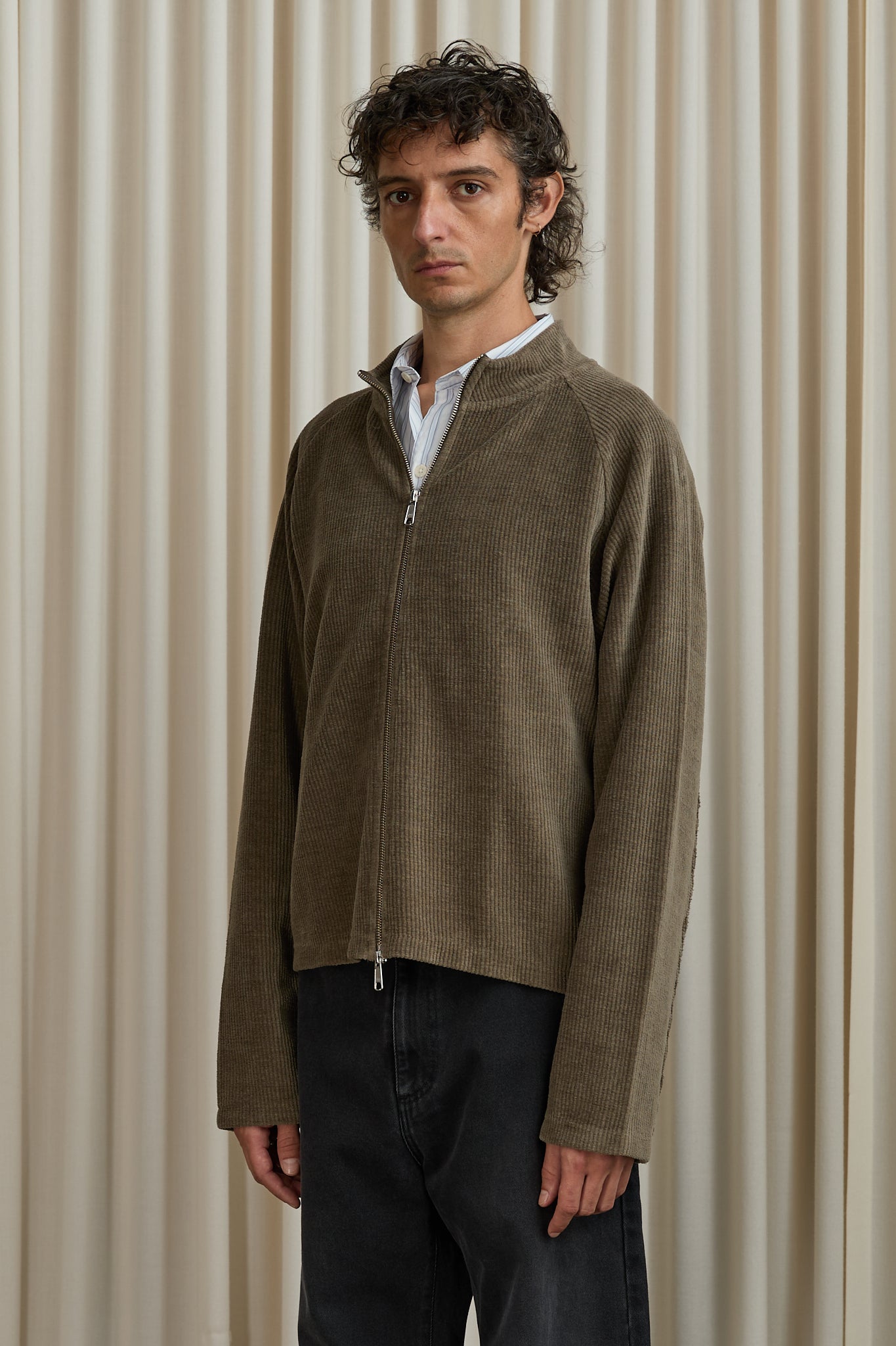 Leisure Zip Up in Brown