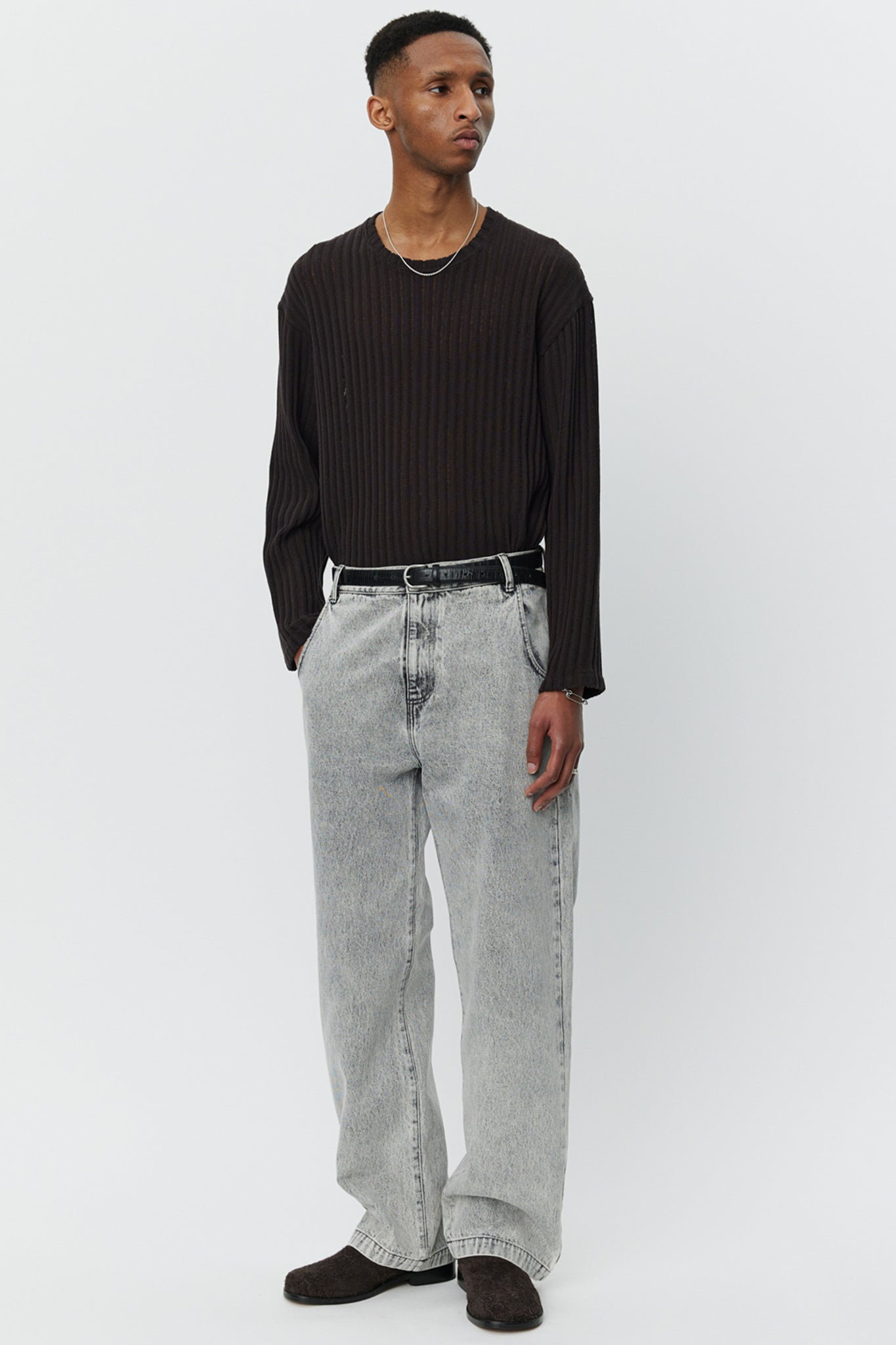 Straight Cut Jeans in Grey