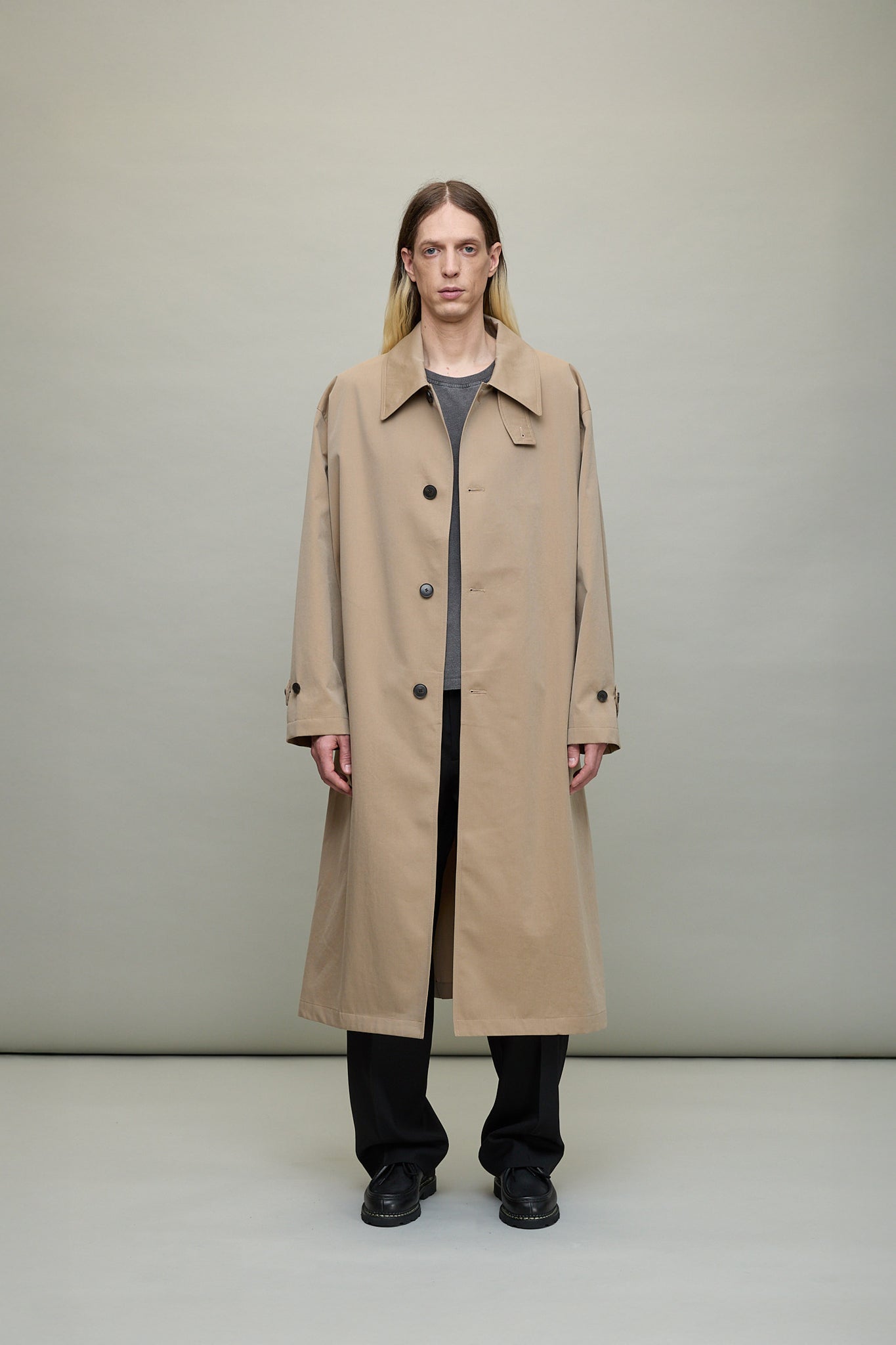 Venture Coat in Beige