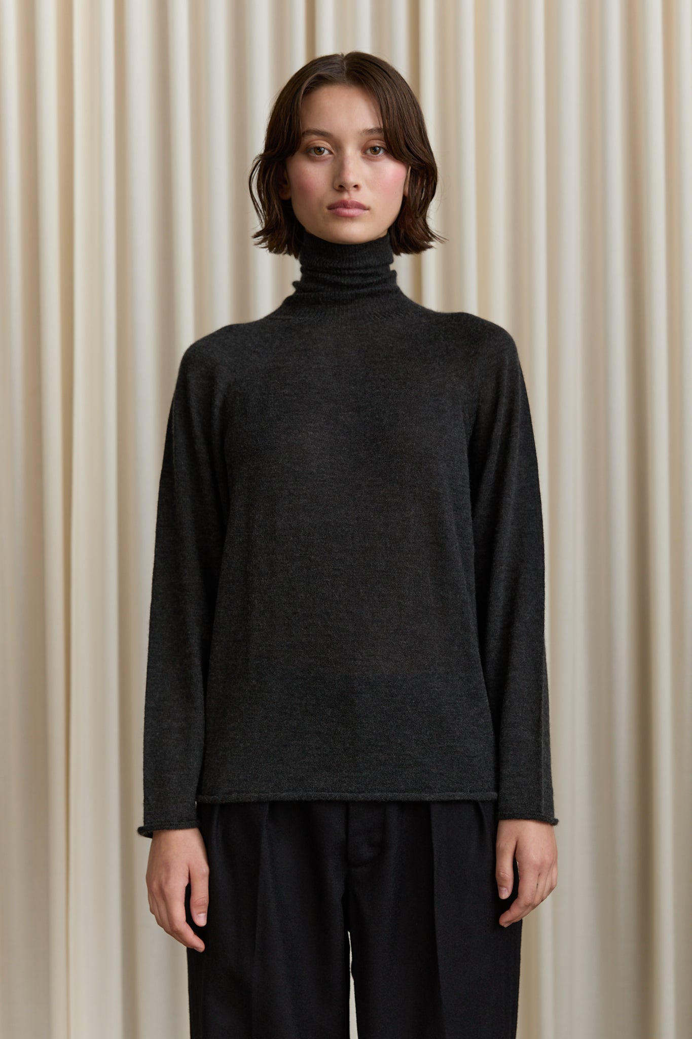Lupo Turtleneck in Grey