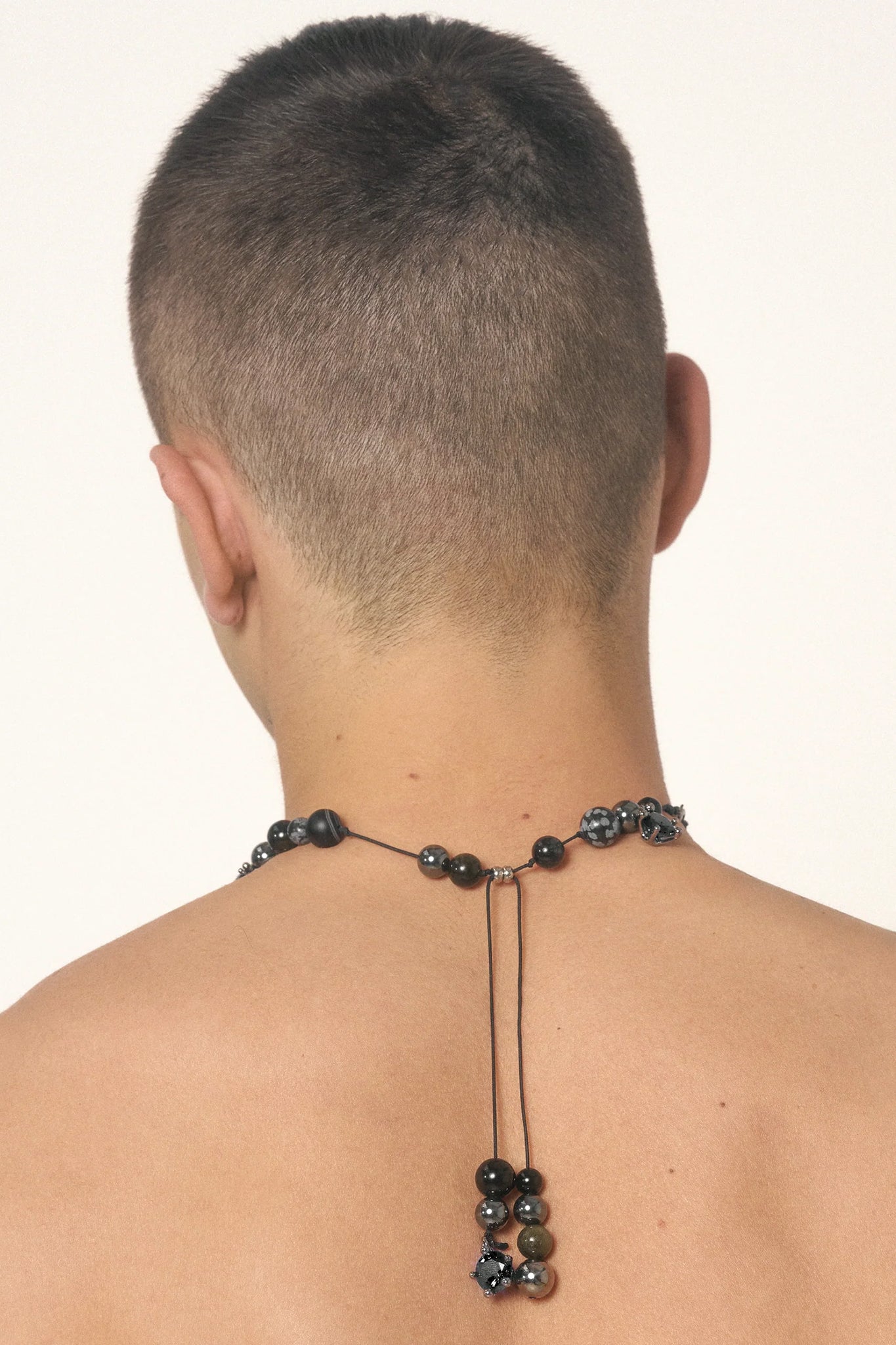 Night Sky Vacanza Necklace in Black