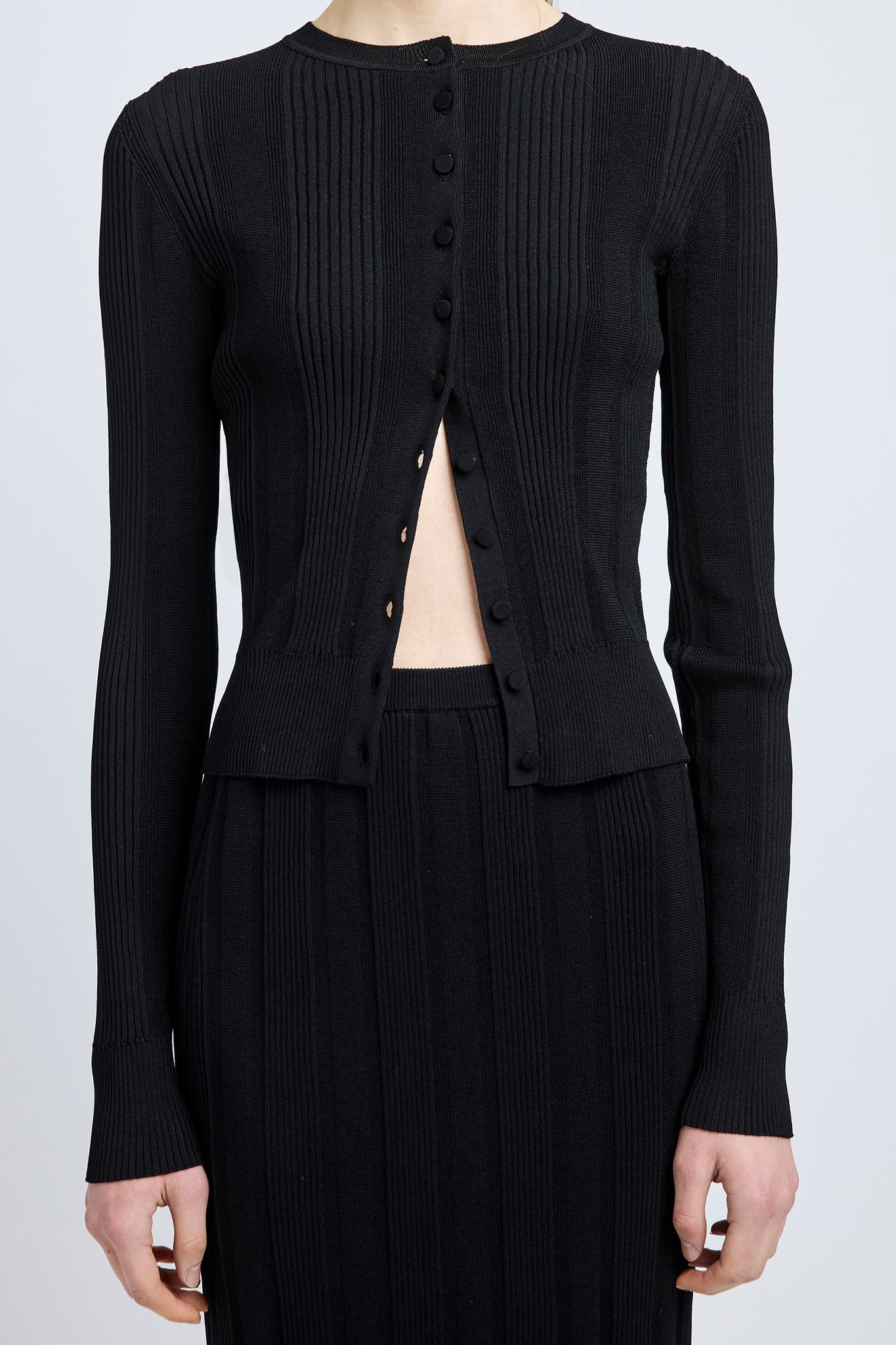 Currin Top in Black Column Rib