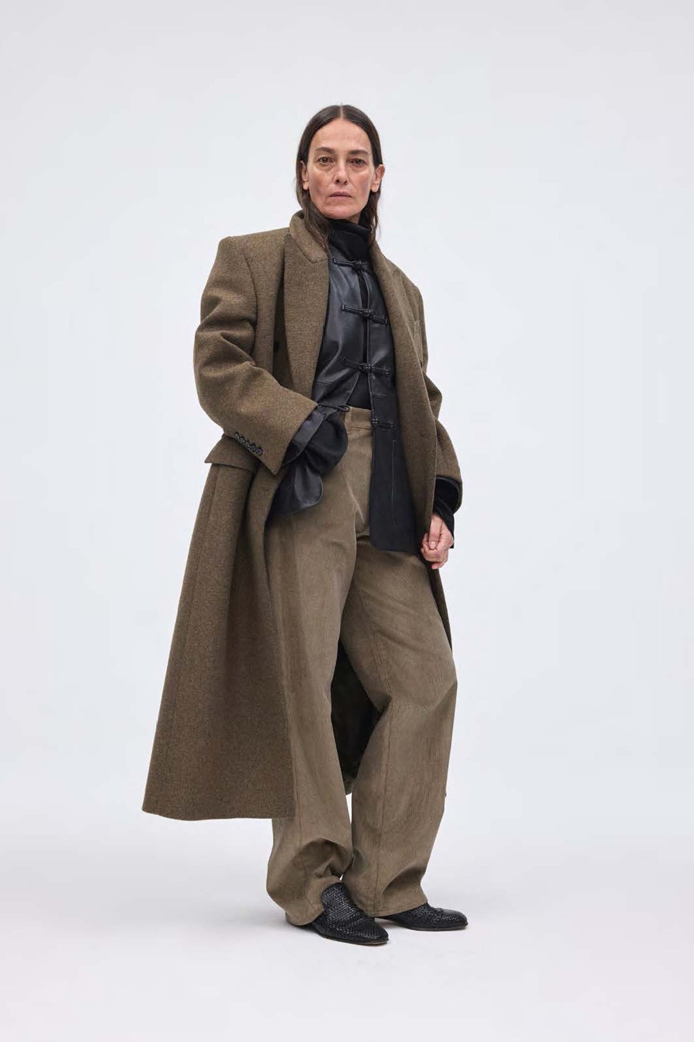 Relaxed Corduroy Trousers in Green