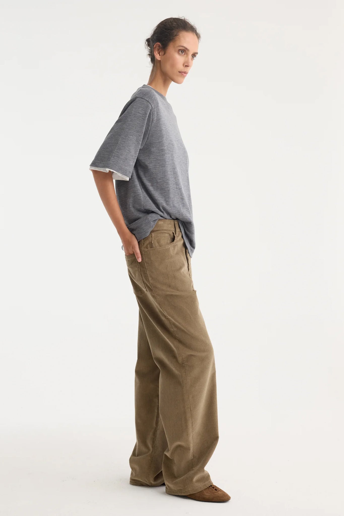 Relaxed Corduroy Trousers in Green