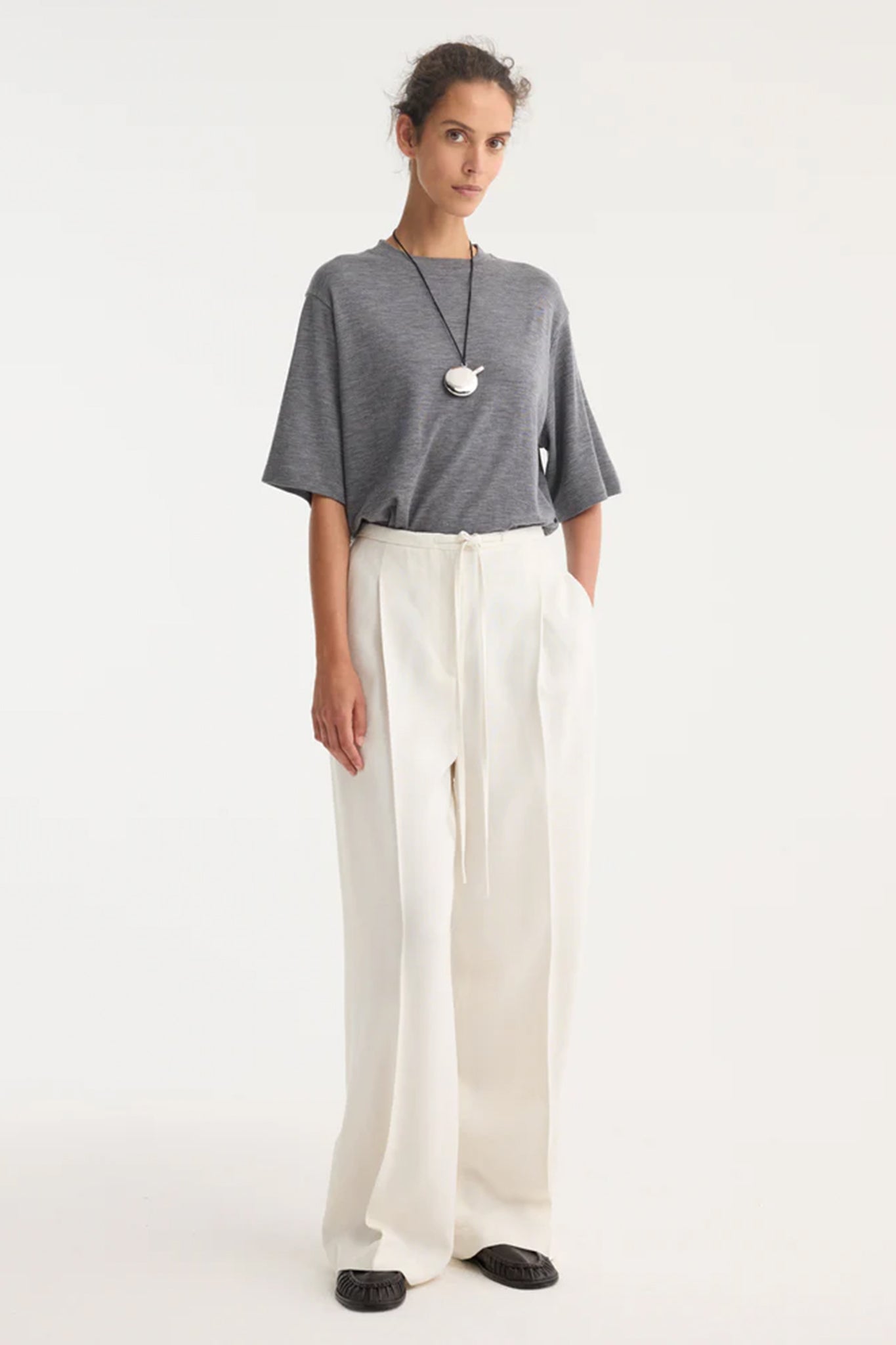 Relaxed Drawstring Trousers in White