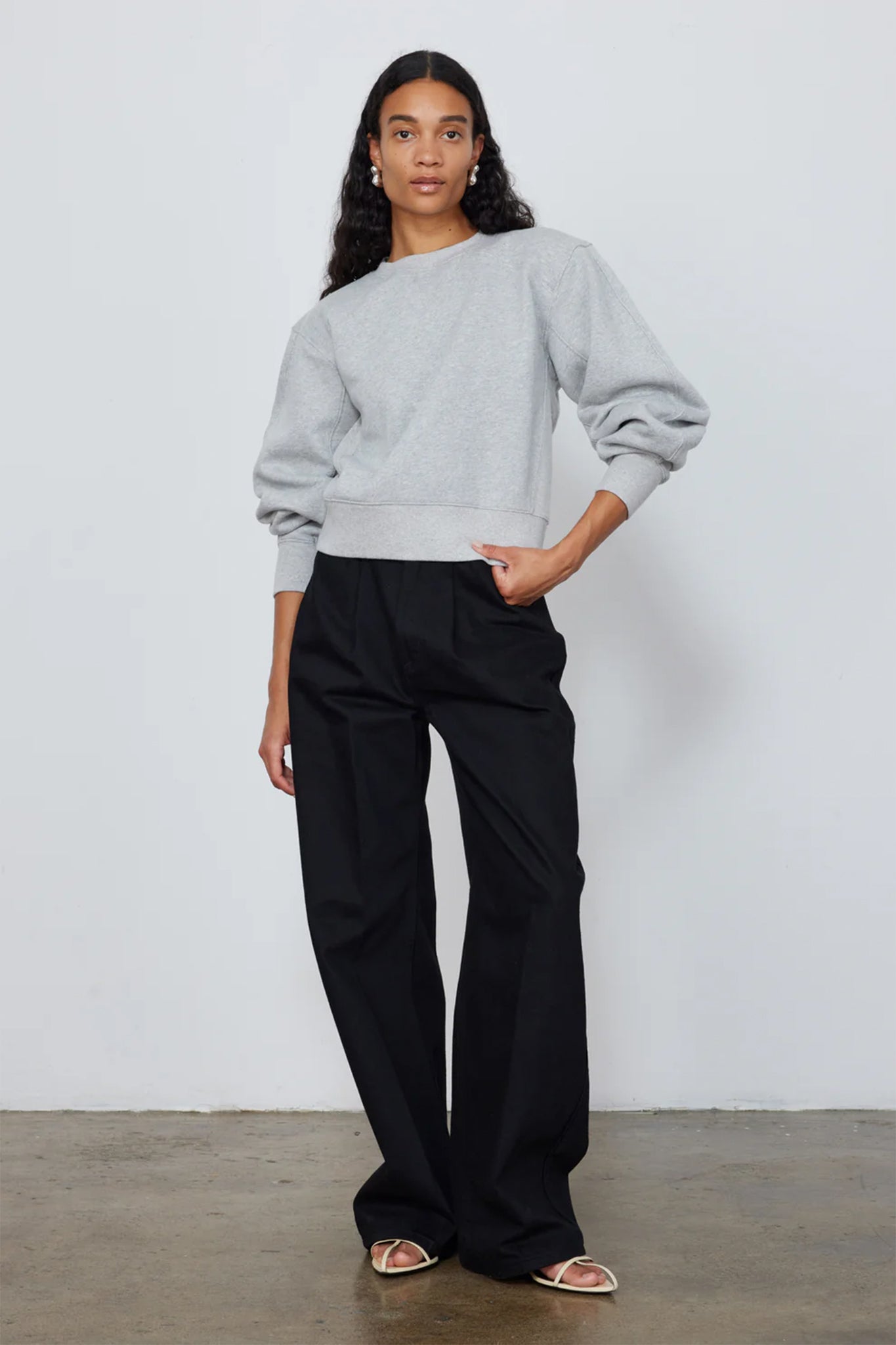 The Jura Sweatshirt in Grey