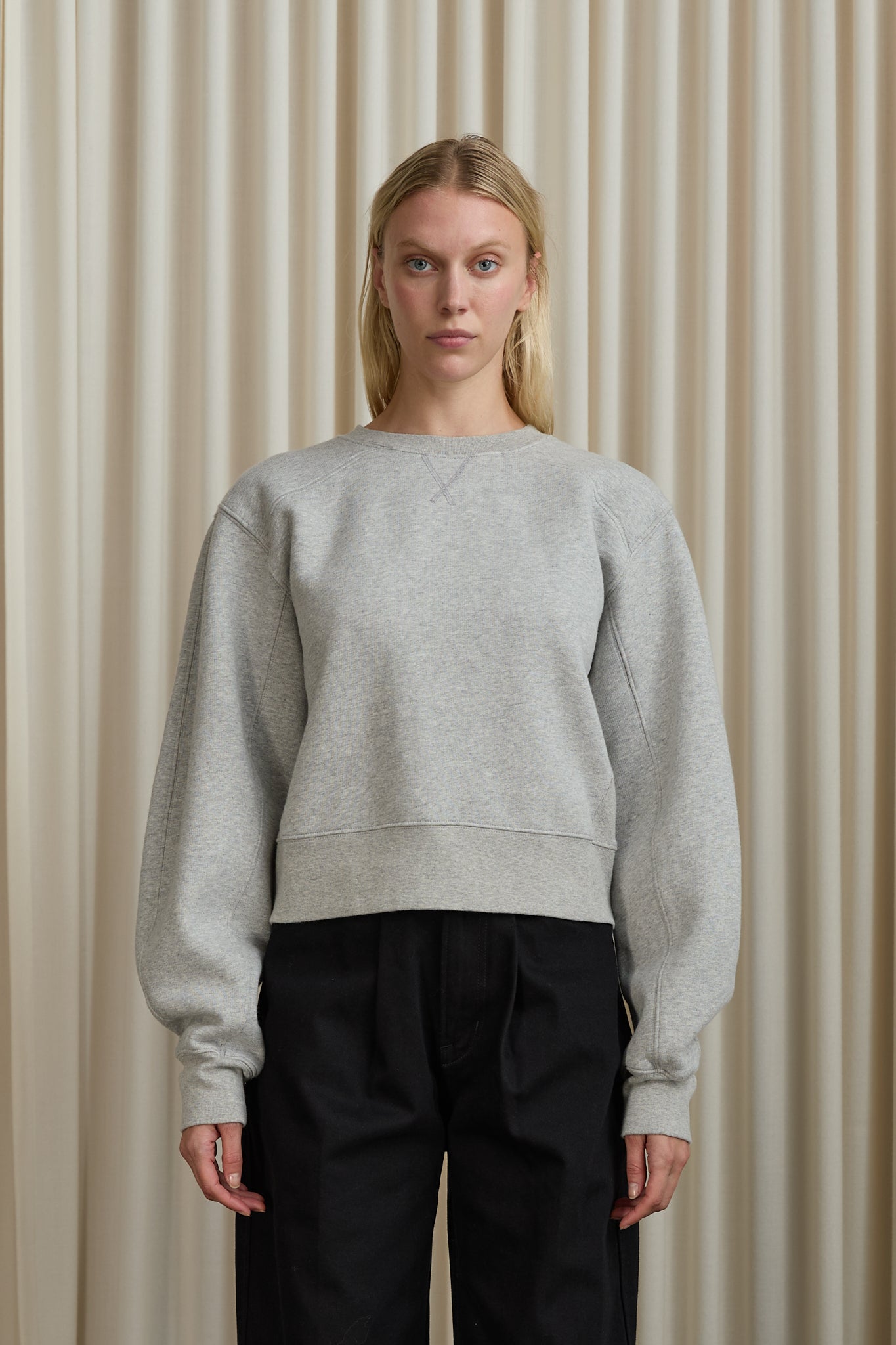 The Jura Sweatshirt in Grey