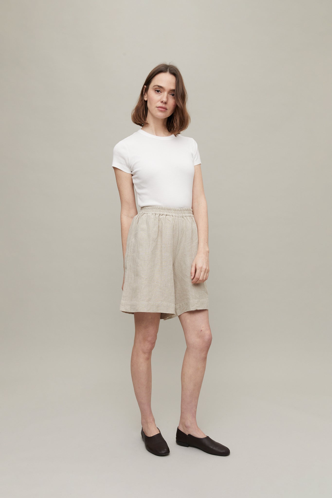 Somerville Linen Shorts in Natural