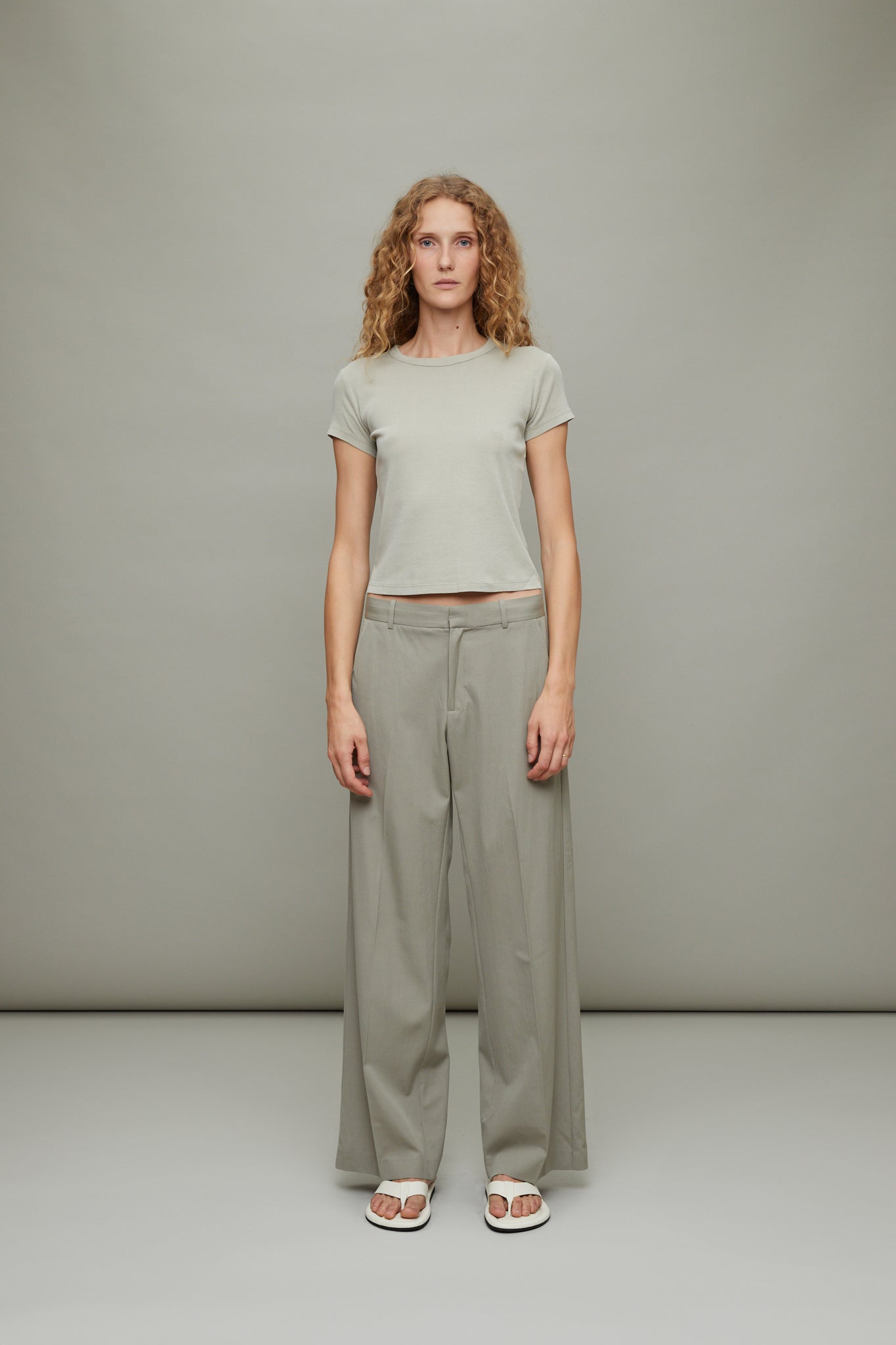 Carter Trouser in Moss Grey