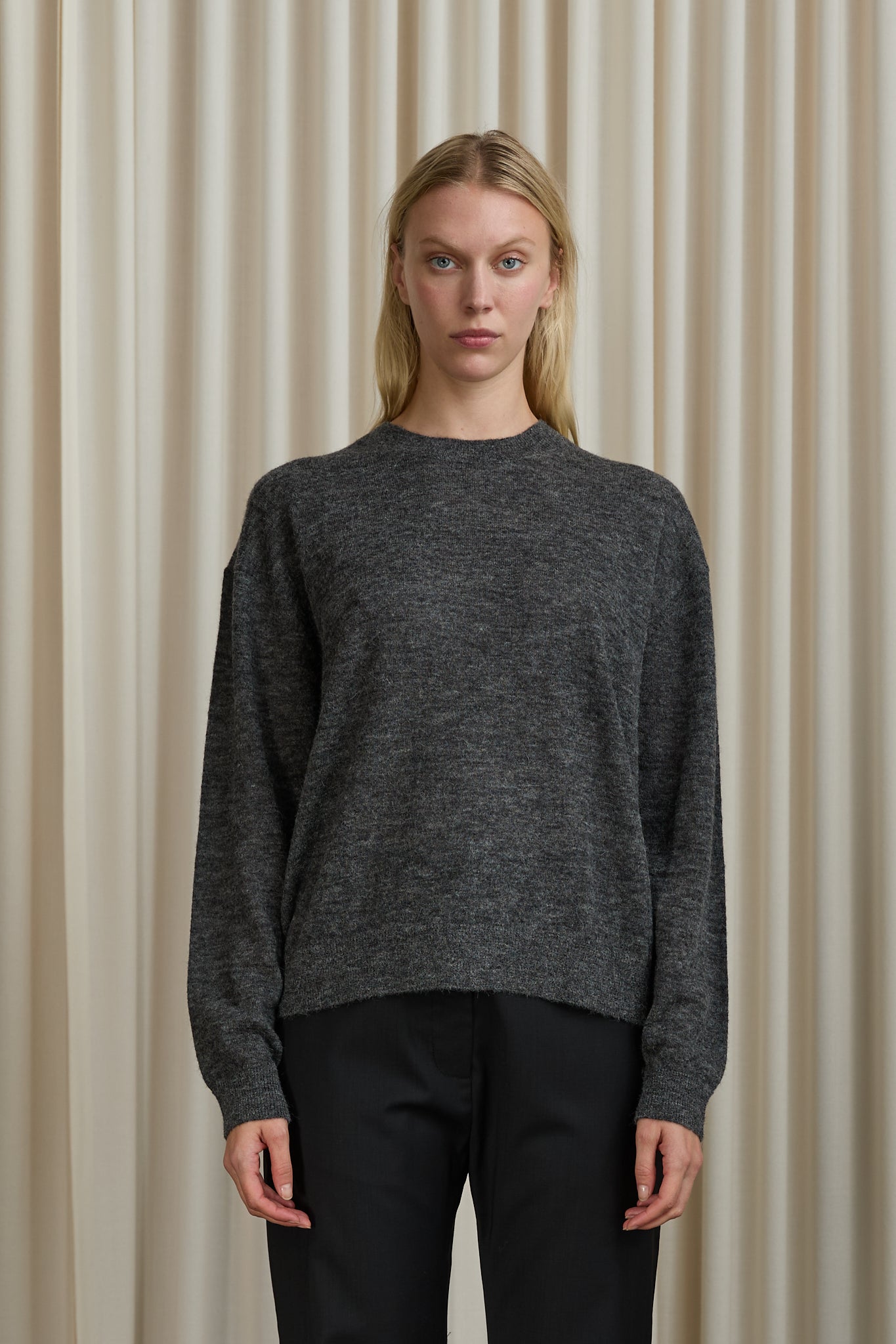 Picco Crew Neck in Grey