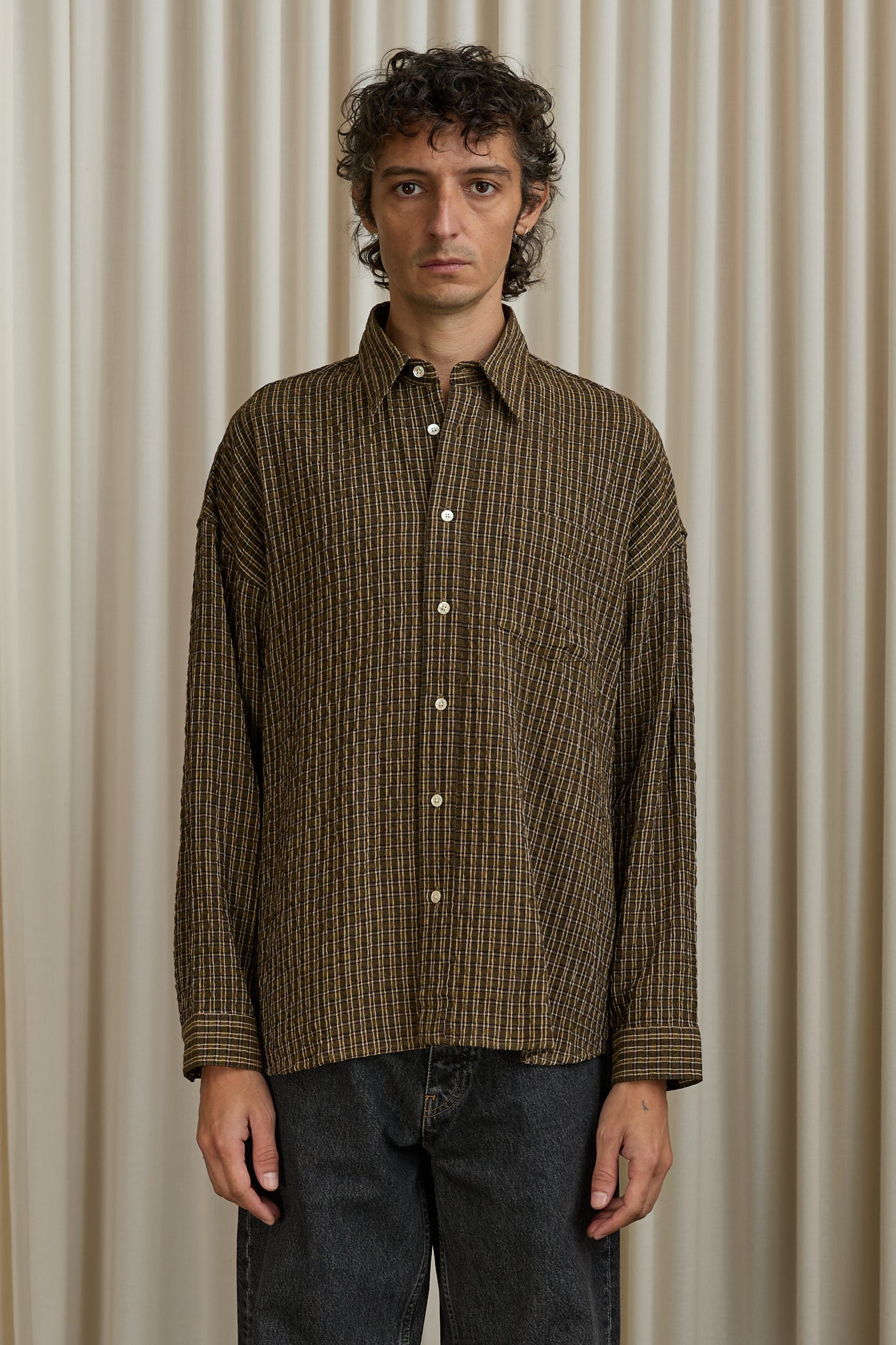 Stable Shirt in Brown