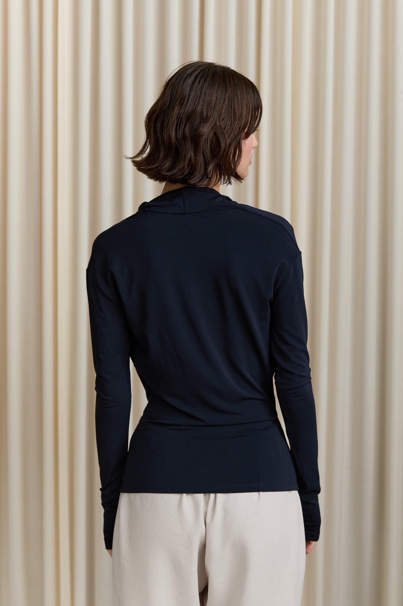 Fina Top in Navy